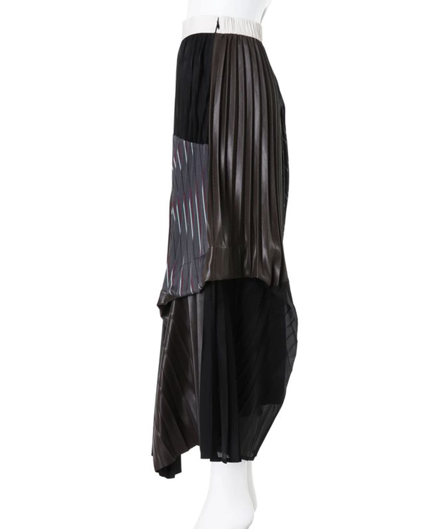 PATCHWORK PLEATS SK UN3D.