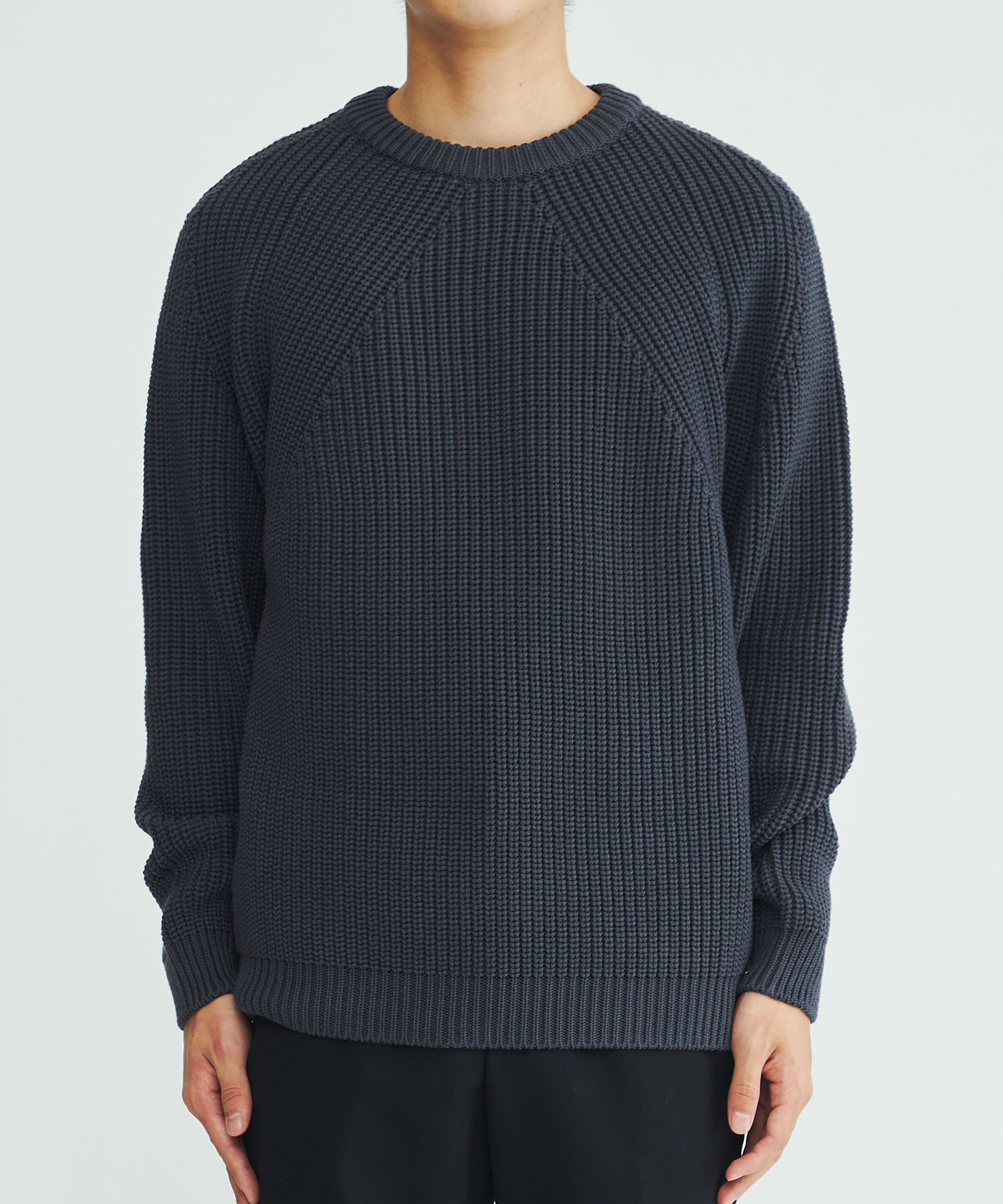 BATONER SIGNATURE CREWNECK KNIT SWEATER | hartwellspremium.com