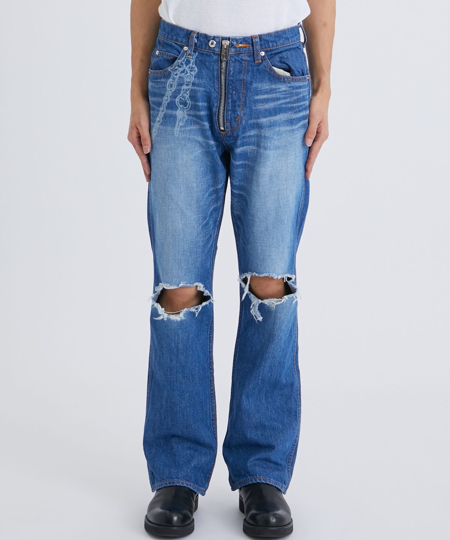 DAMAGED FLARE FIT JEANS | M A S U