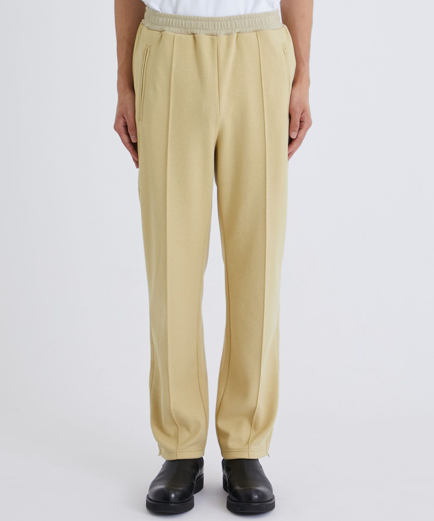 URU 20ss STRAIGHT PANTS/ light beige