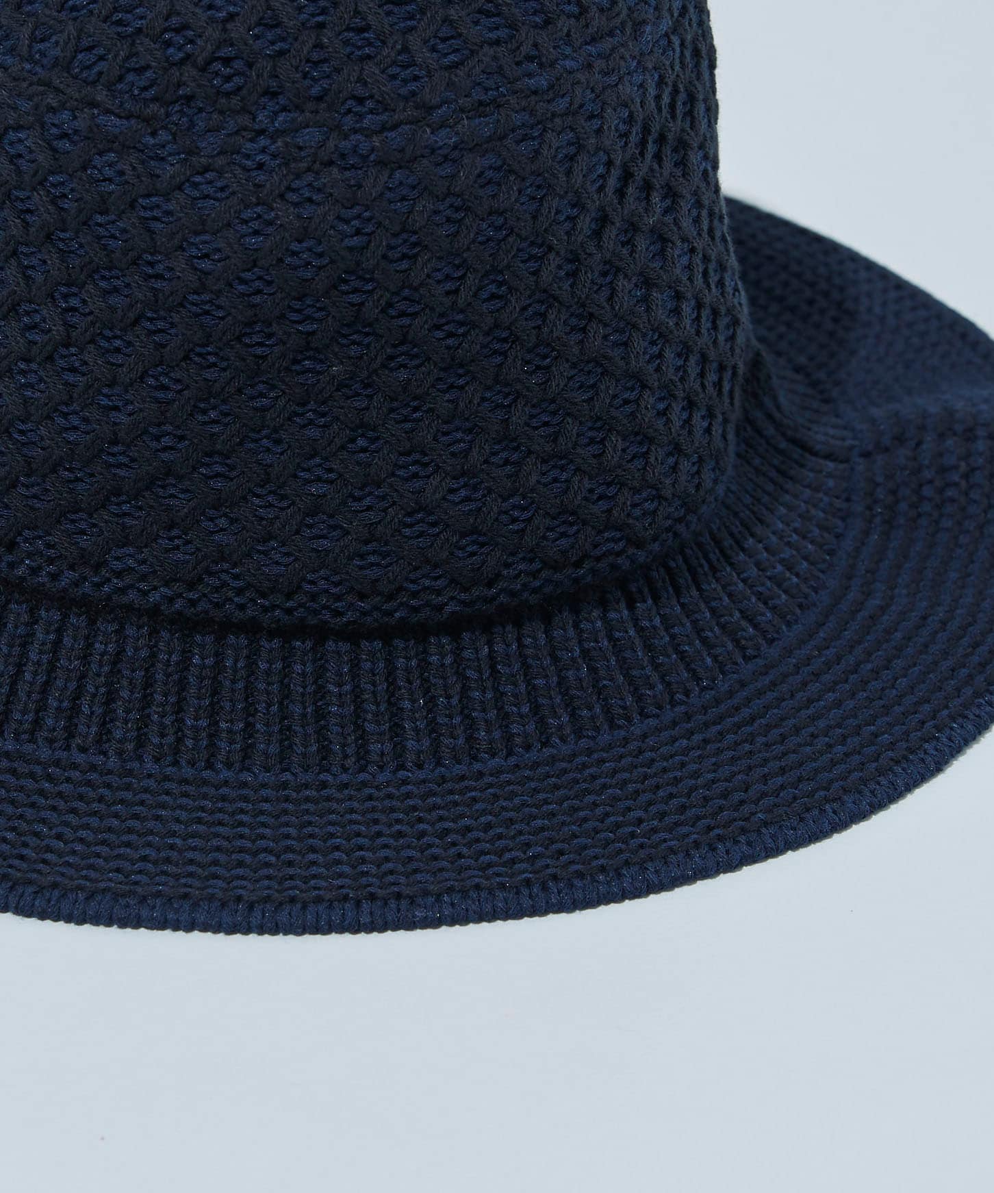 Raven Pattern Knit Hat | MATSUFUJI