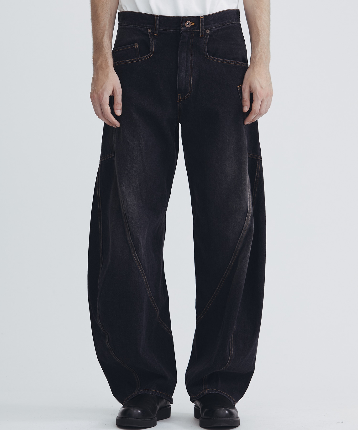 Draped denim pants｜KHOK