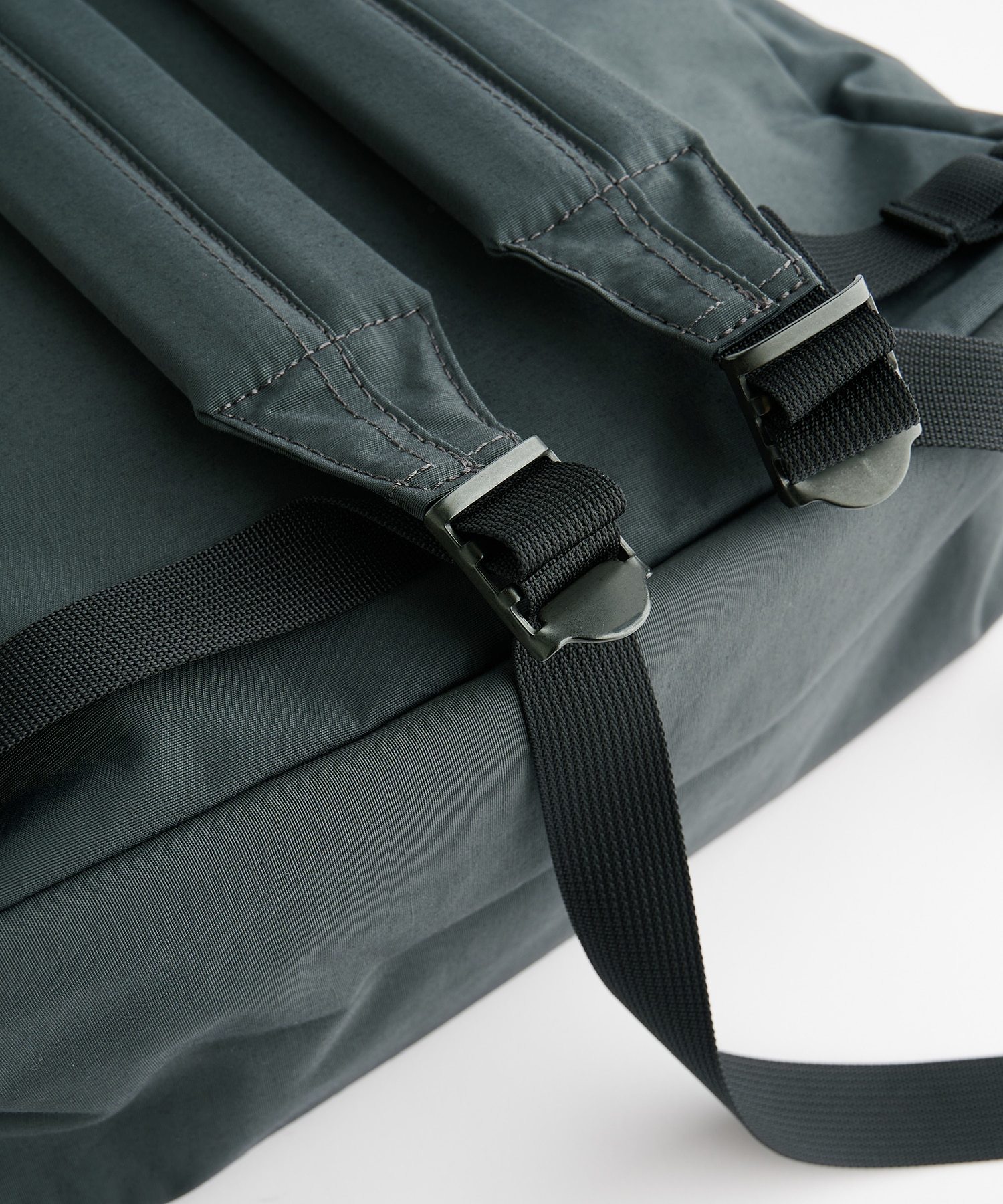 COMMUTE DAYPACK-SIMPLICITY｜STANDARD SUPPLY