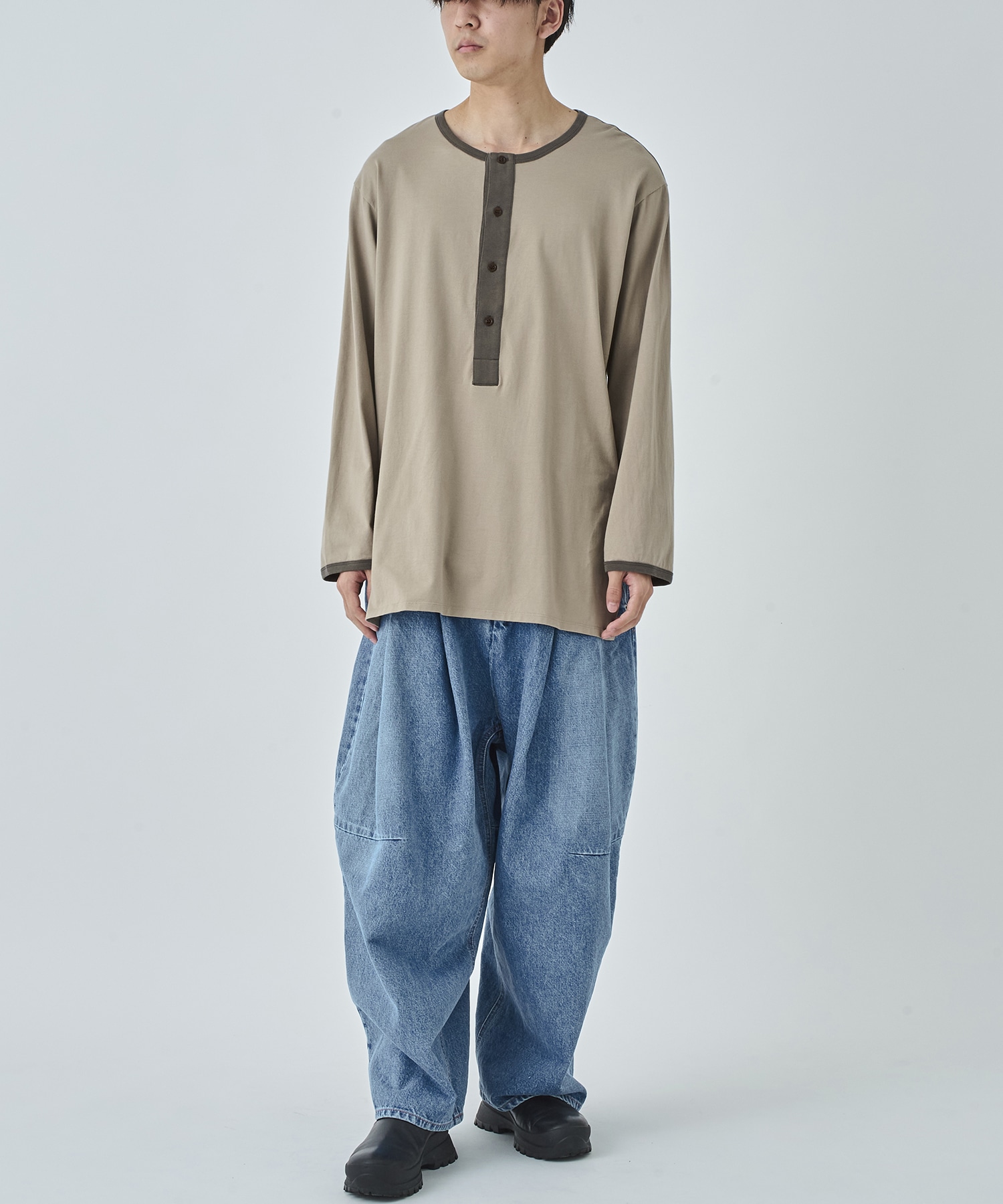 Henley Neck Long Sleeve Shirt MATSUFUJI