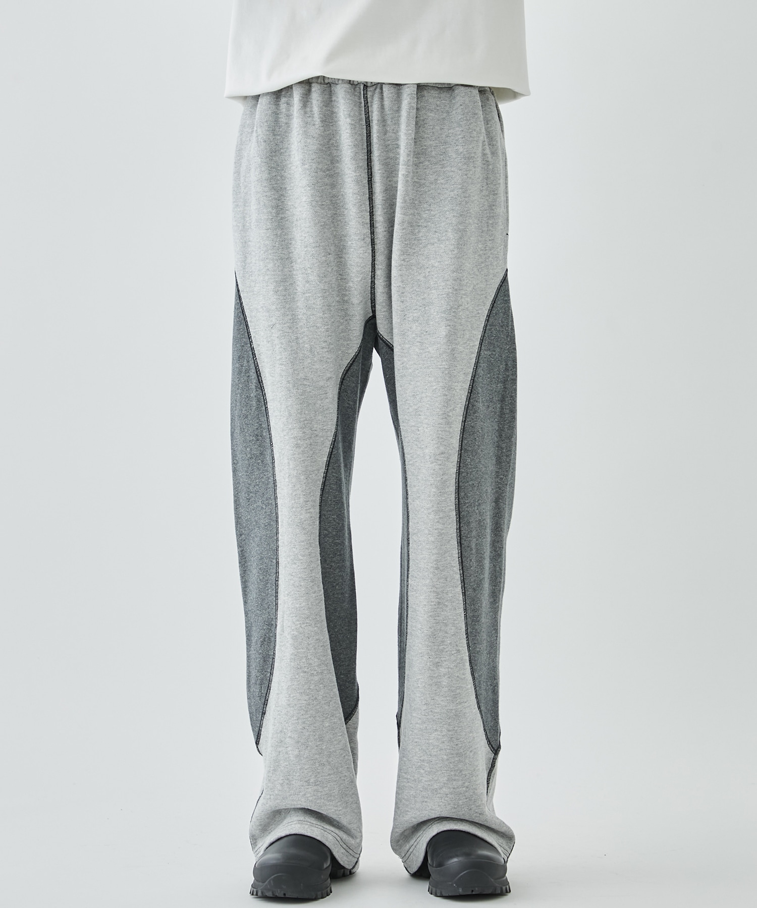 SWITCHING SWEAT PANTS JieDa