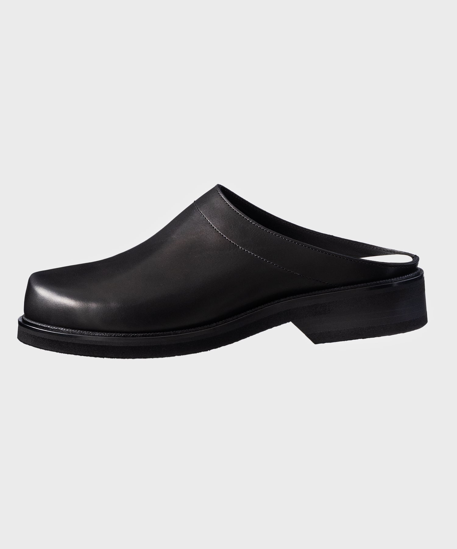 MINIMAL CLOG foot the coacher