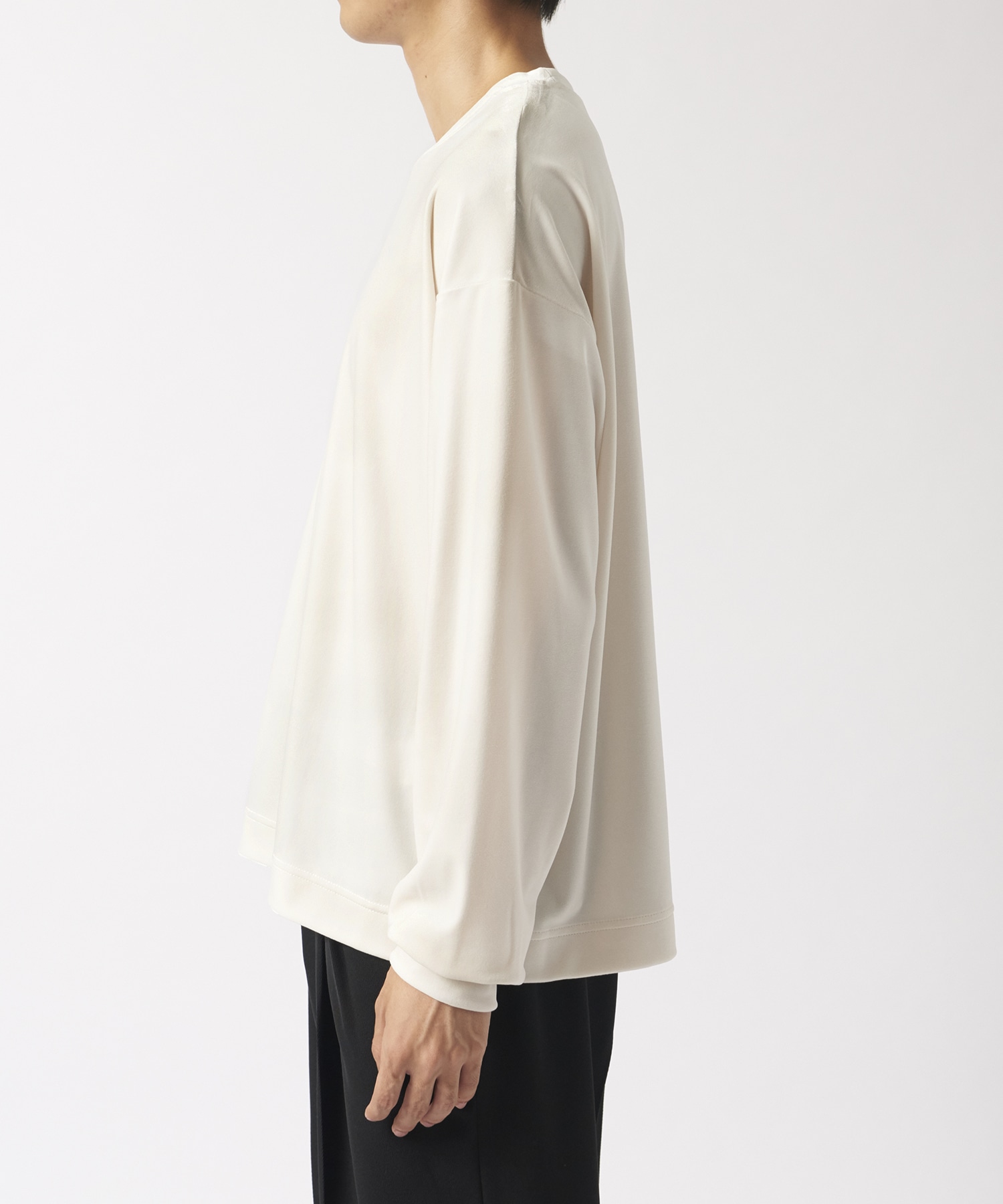 CULLNI Logo Embroidery Stretch Velou Pullover CULLNI