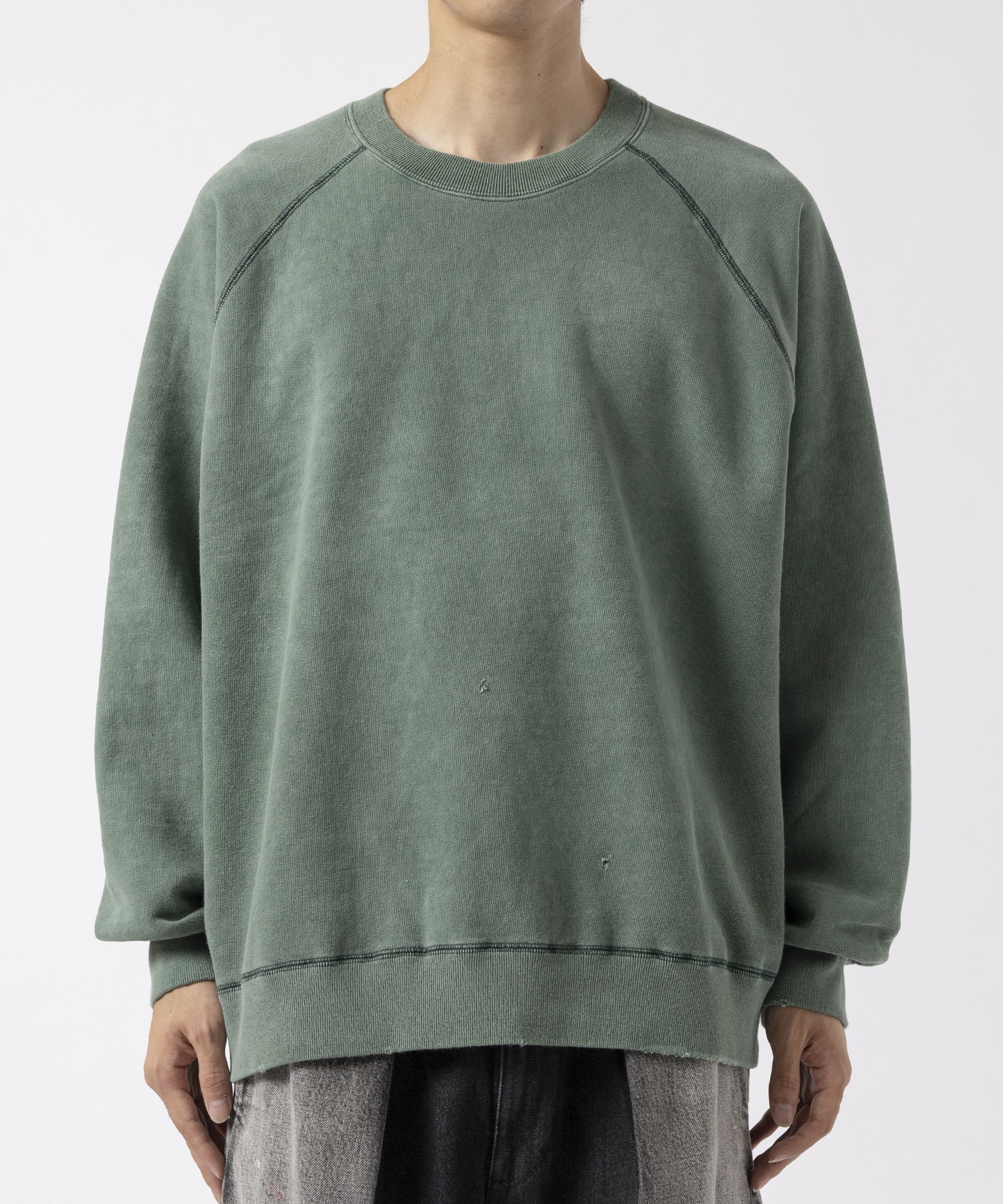 CREW NECK SWEAT URU TOKYO