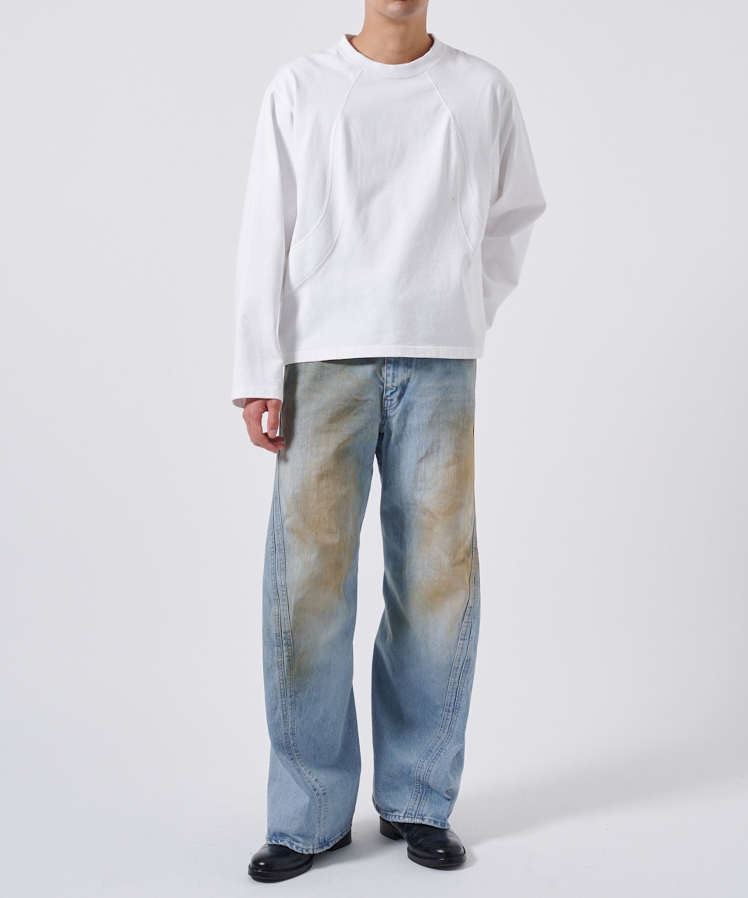 〈別注〉3D TWISTED JEANS NVRFRGT