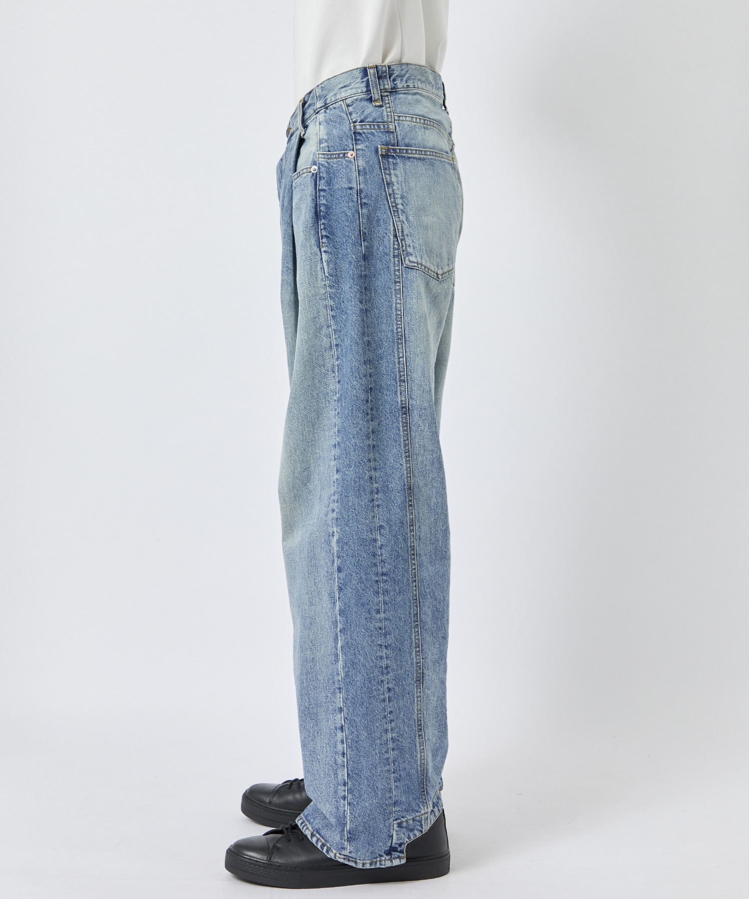 2242-CP60-051 DENIM PANTS N.HOOLYWOOD