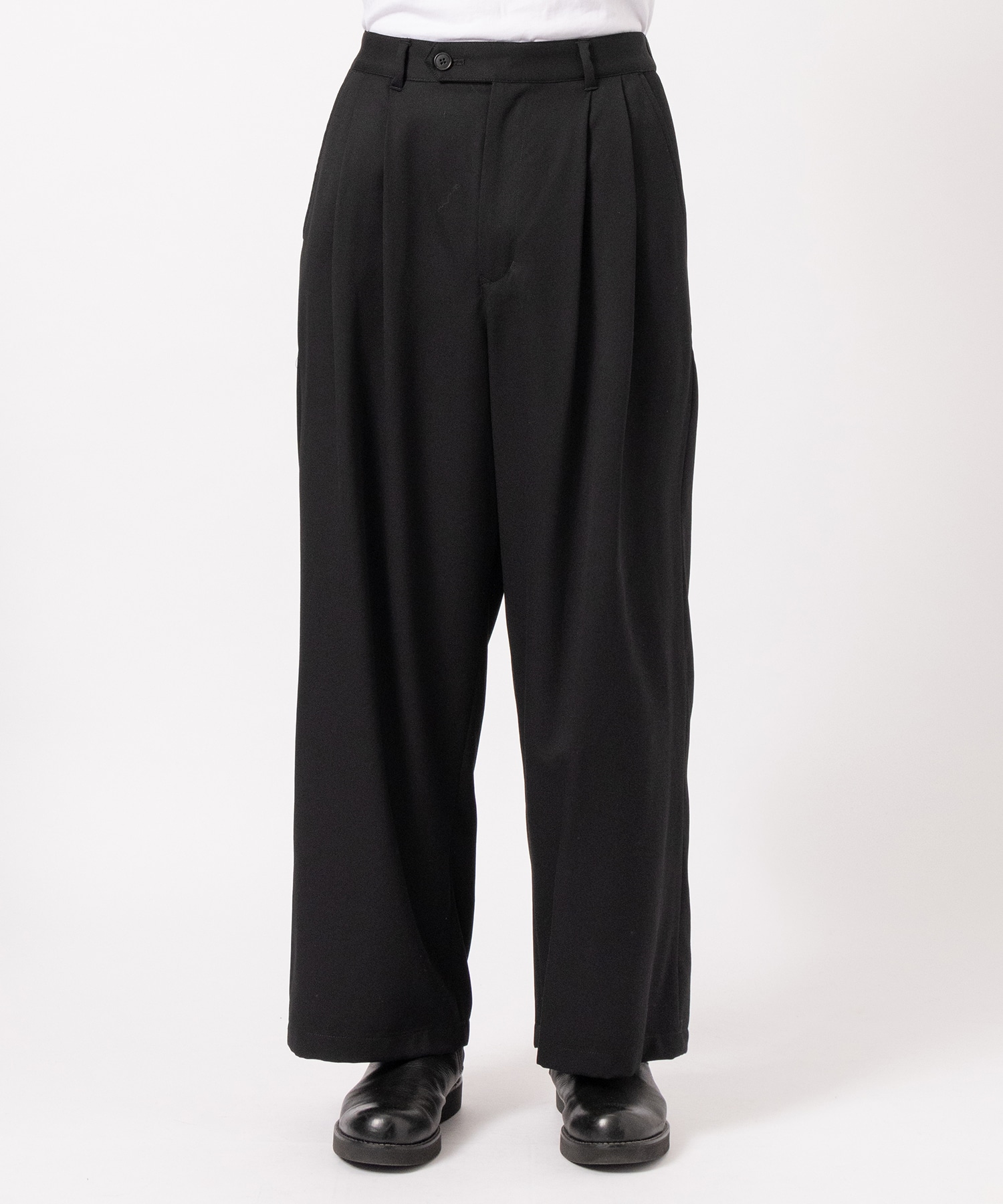 2TUCK WIDE EASY PANTS JUHA