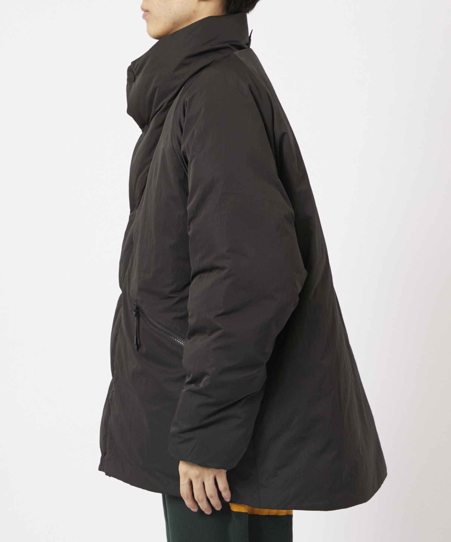 ×TAION DOWN JACKET White Mountaineering