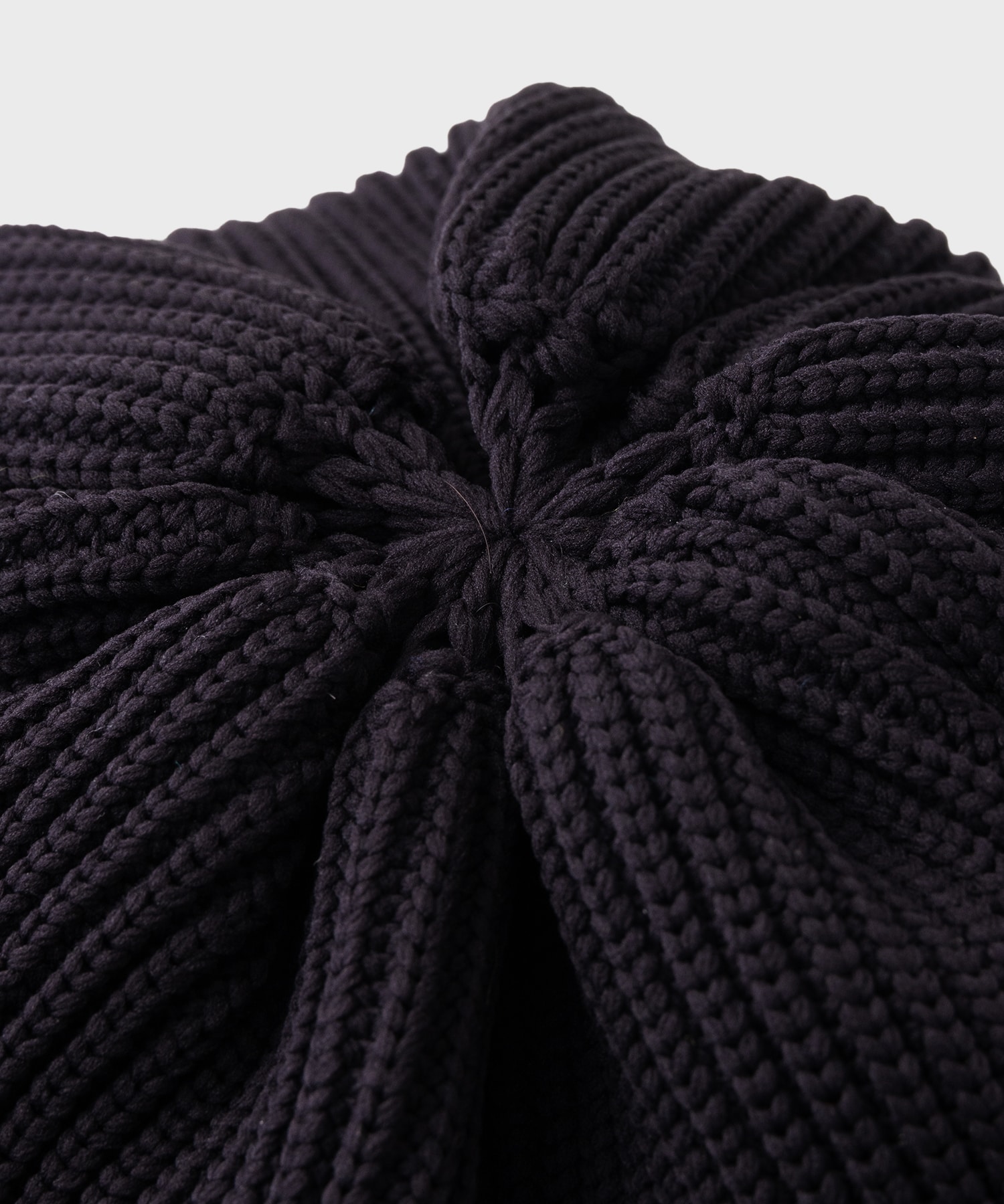 9242-AC02 KNIT CAP N.HOOLYWOOD