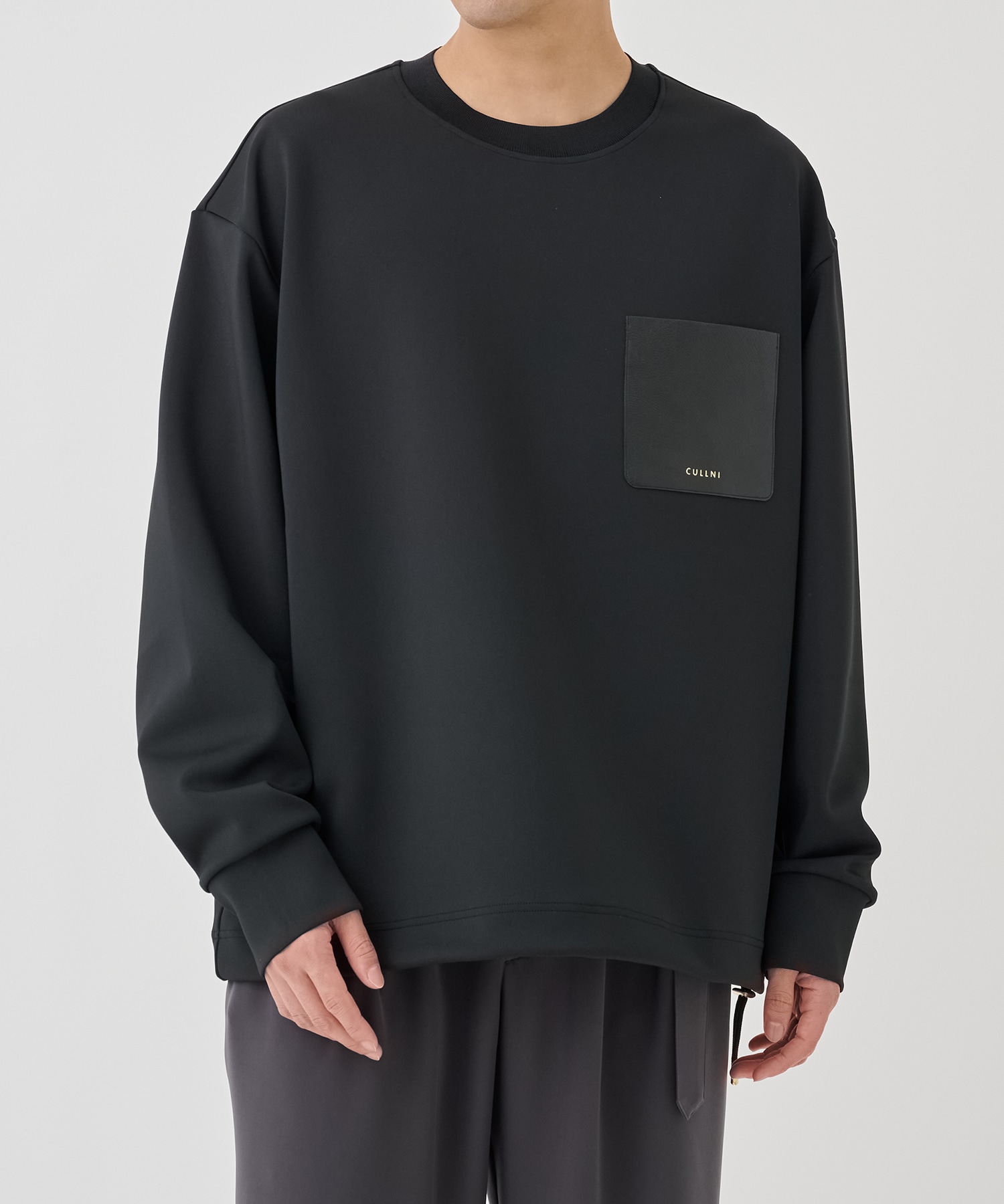 〈別注〉PO Tops With Washable Leather Pocket CULLNI