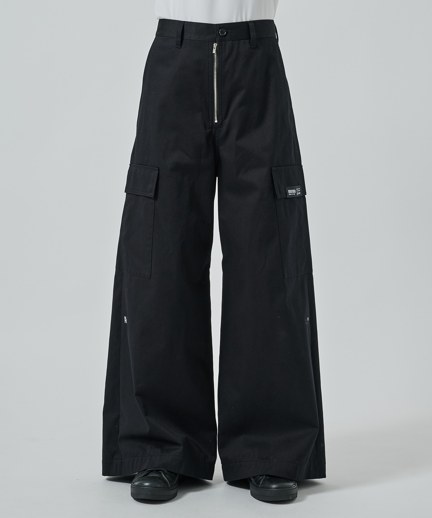 BAGGY CARGO PANTS SHAREEF