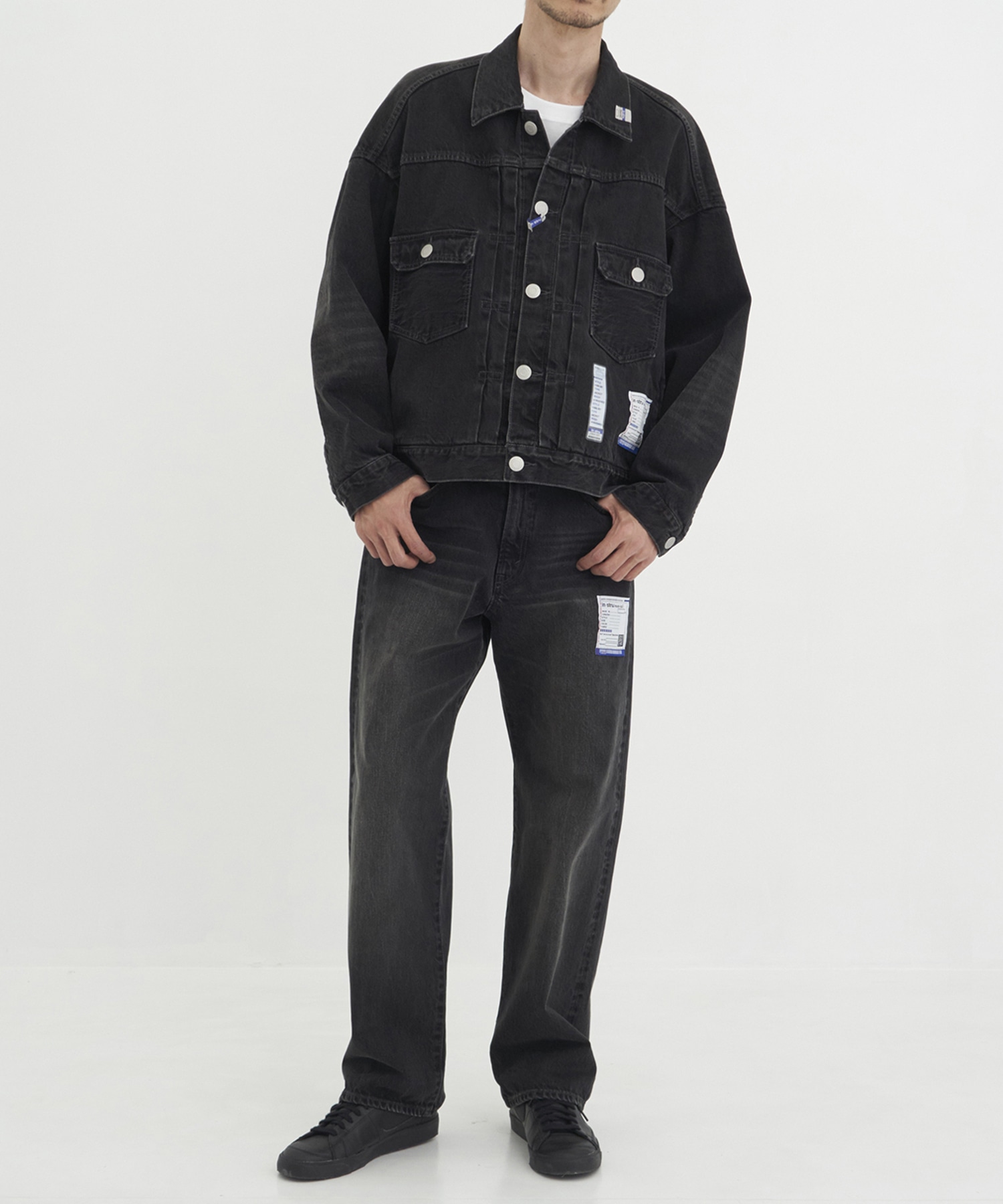 HARD WASHED SELVAGE DENIM STRAIGHT PANTS in・stru(men-tal)