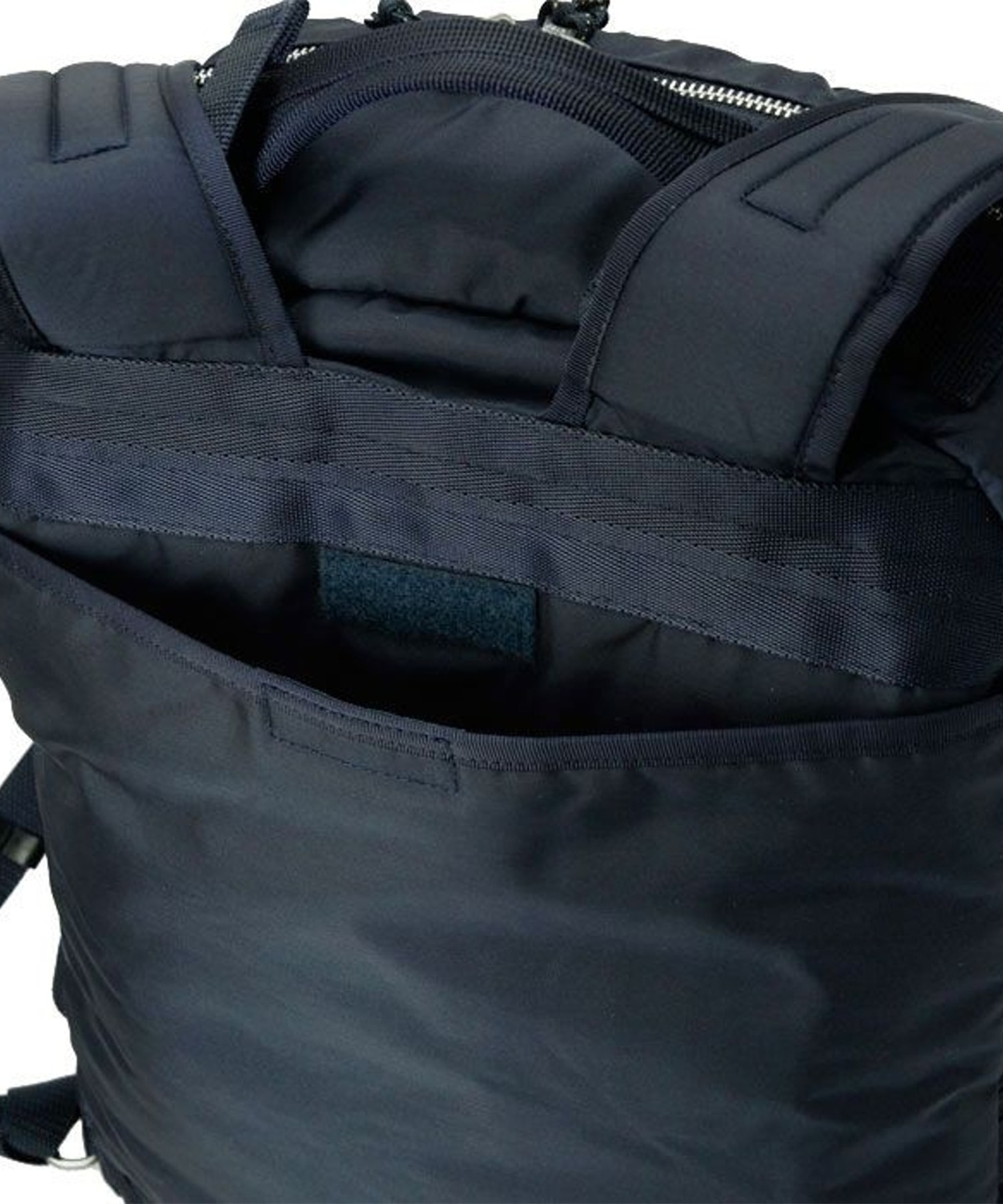 フォース デイパック PORTER