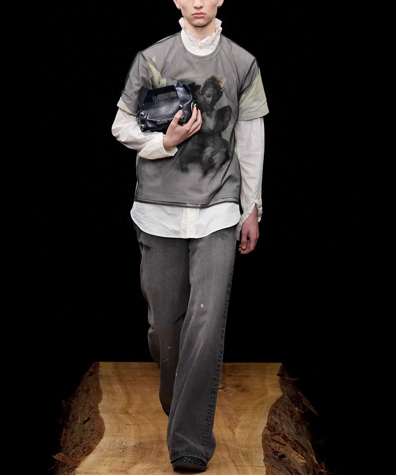 LEATHER CAKE BAG MASU