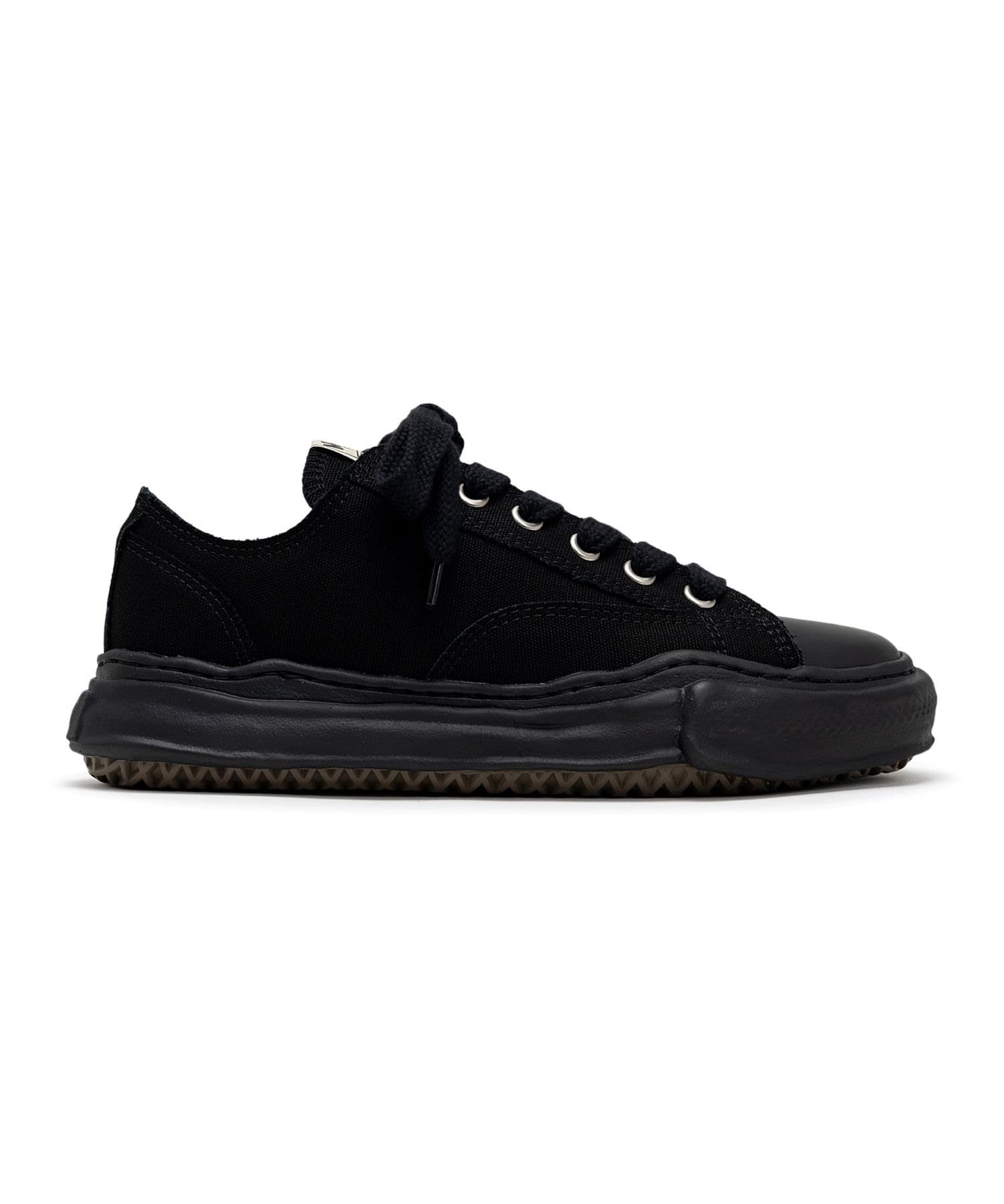 PETERSON / original sole canvas Low-Top sneaker Maison MIHARA YASUHIRO