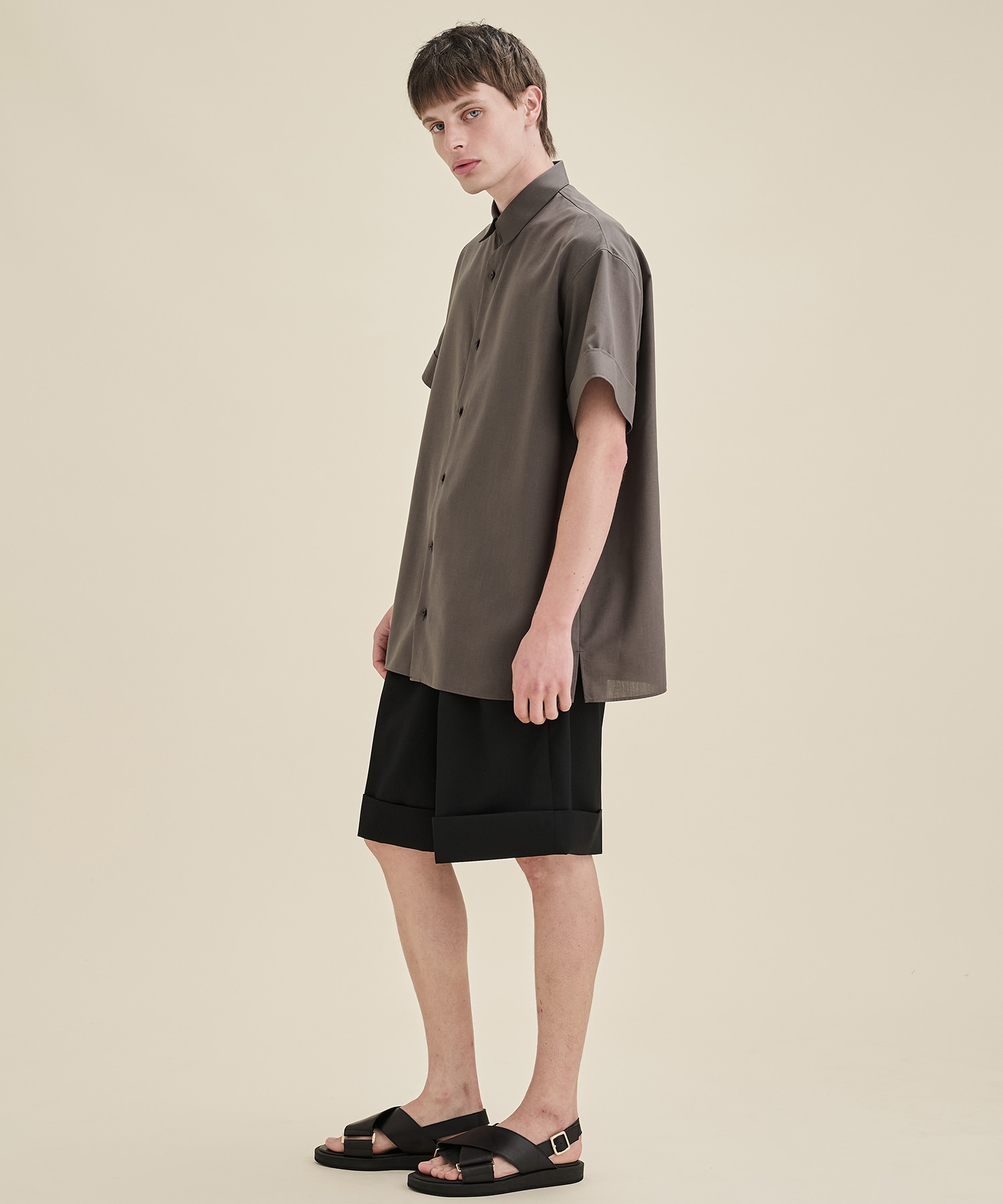 THE PERFECT SHIRT SHORT SLEEVE THE RERACS