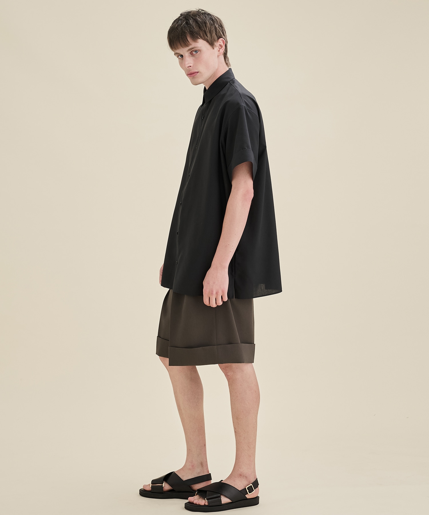 THE PERFECT SHIRT SHORT SLEEVE THE RERACS