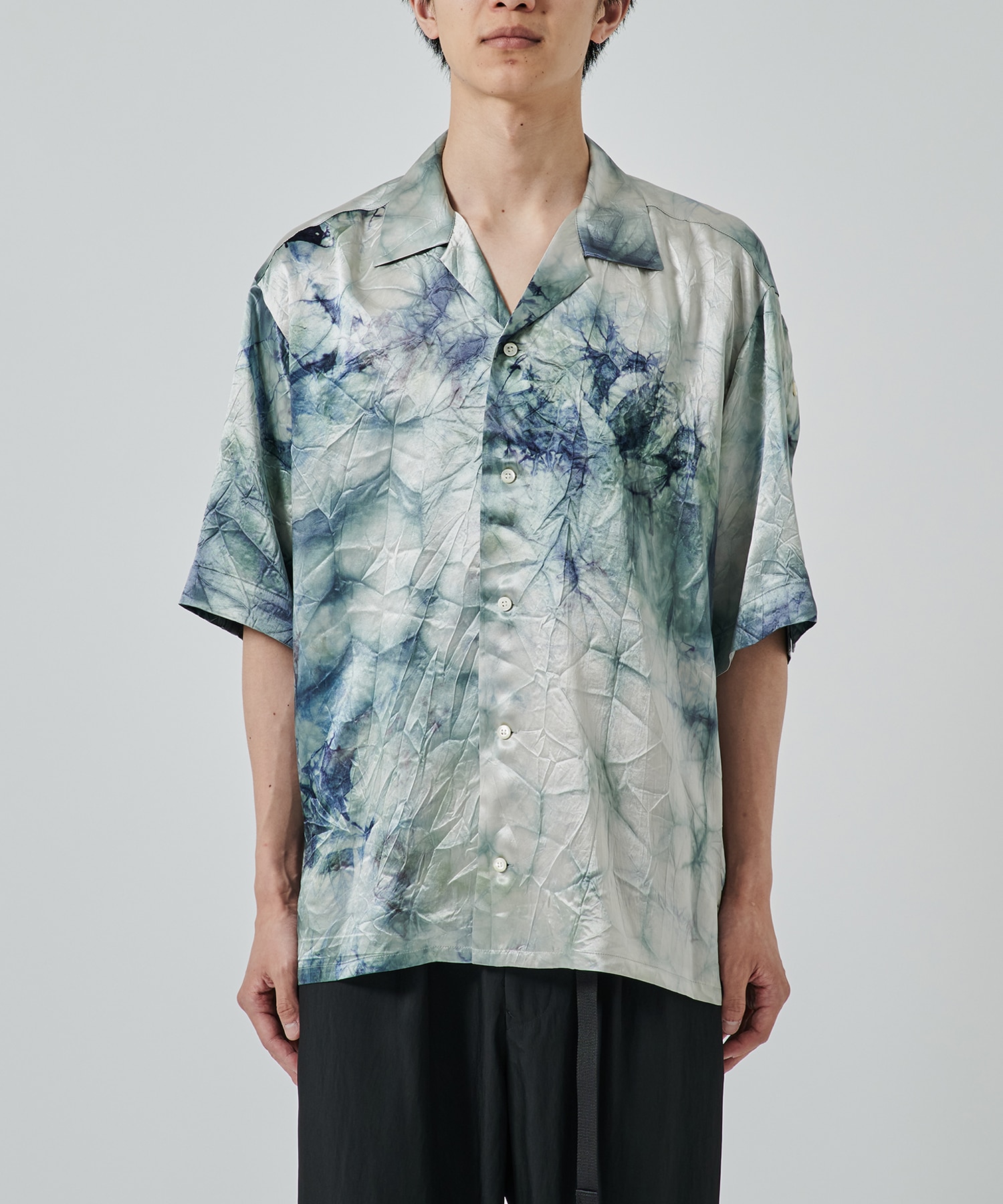 Slit Sleeve Open Collar Shirt UJOH HOMME