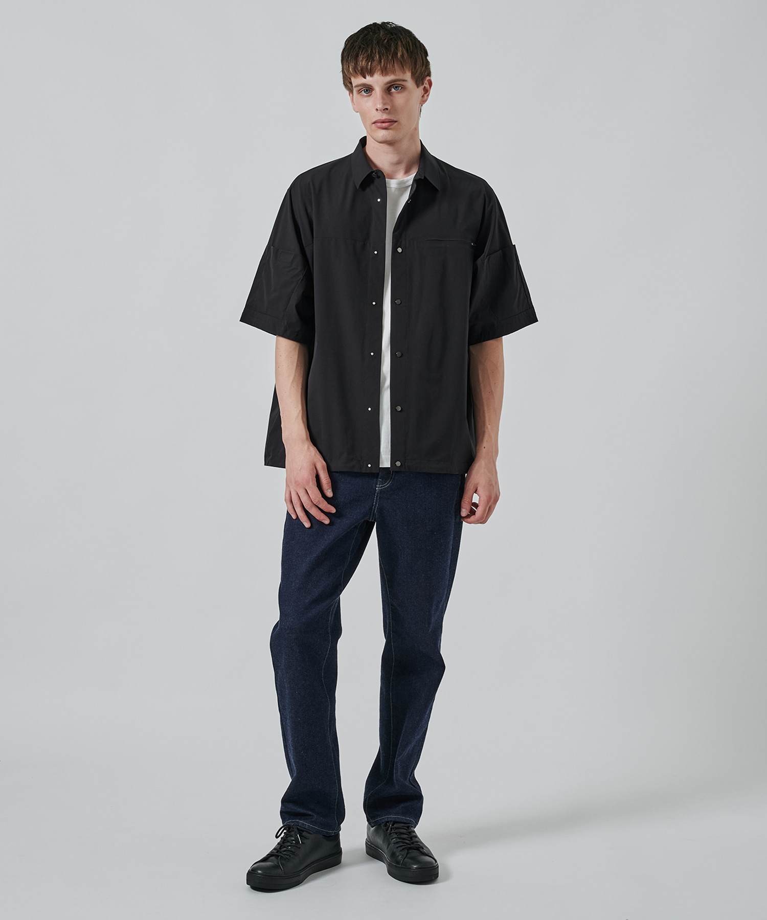 〈別注〉 BLK HALF SLEEVE SHIRTS White Mountaineering