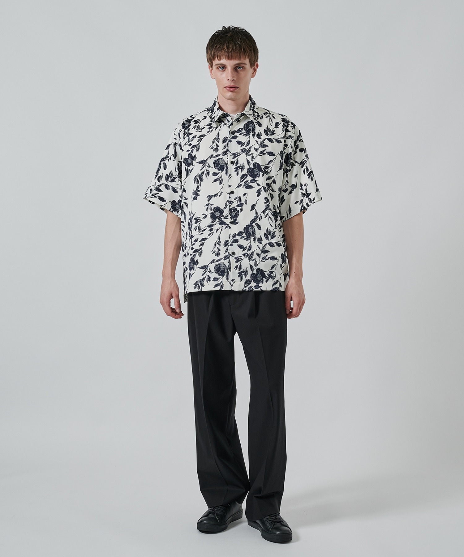 ASSORTED PATTERN SHIRTS S.S STUDIOUS