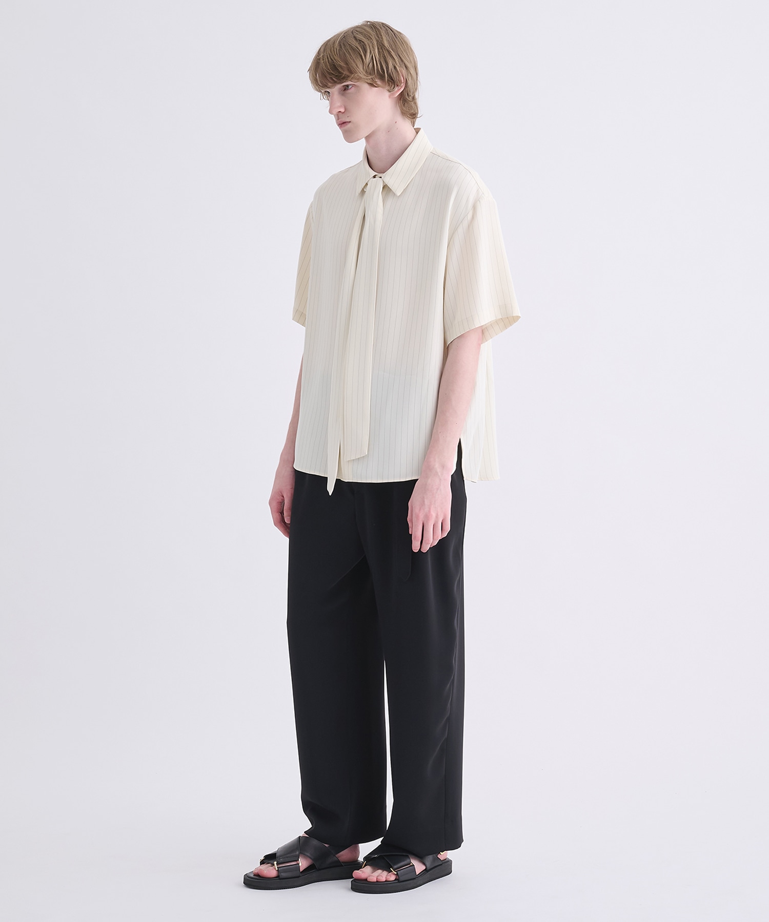 Double Satin Stripe Bow Tie Short Sleeve Shirt CULLNI