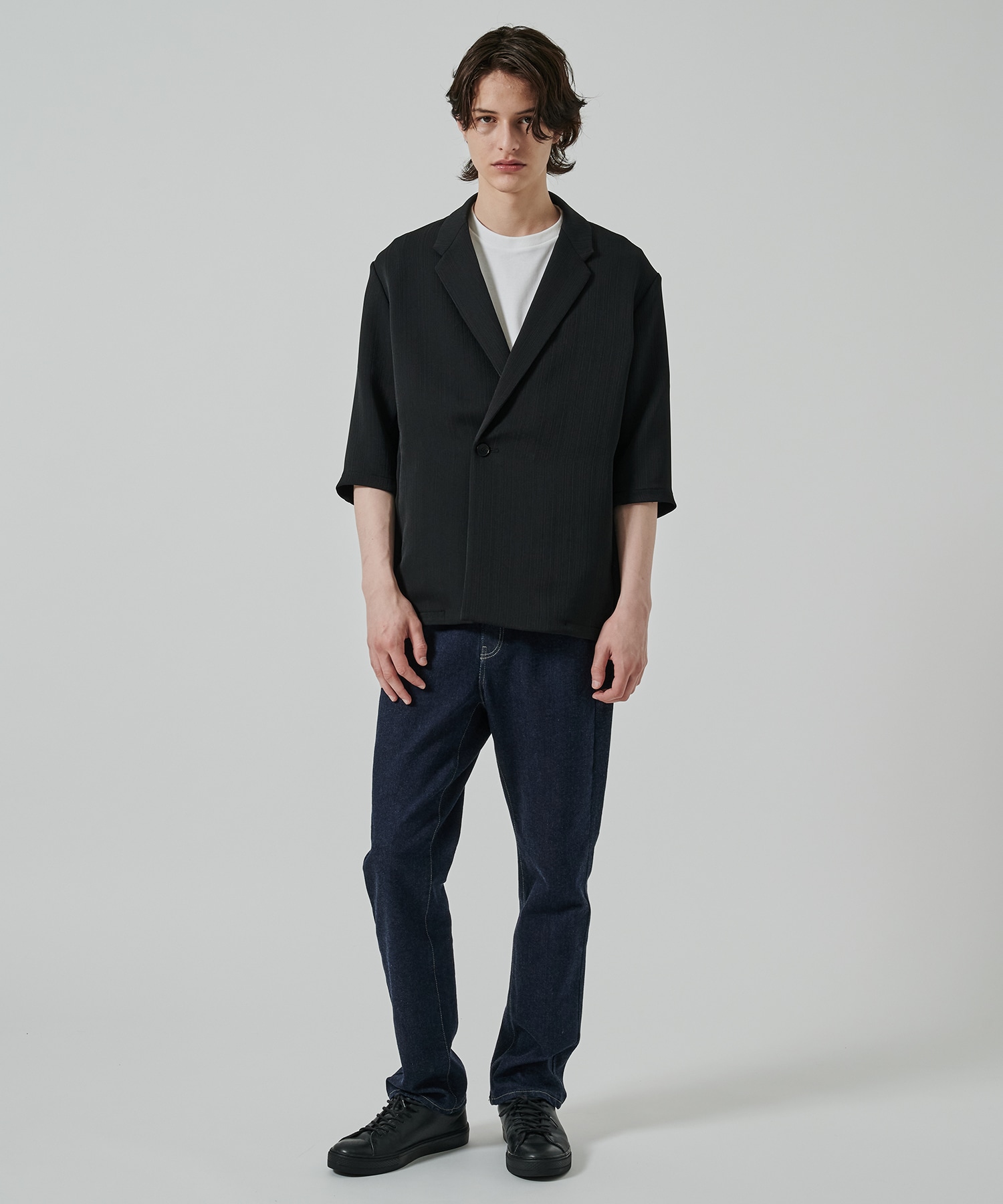 PLEATS HALF SLEEVE JACKET STUDIOUS