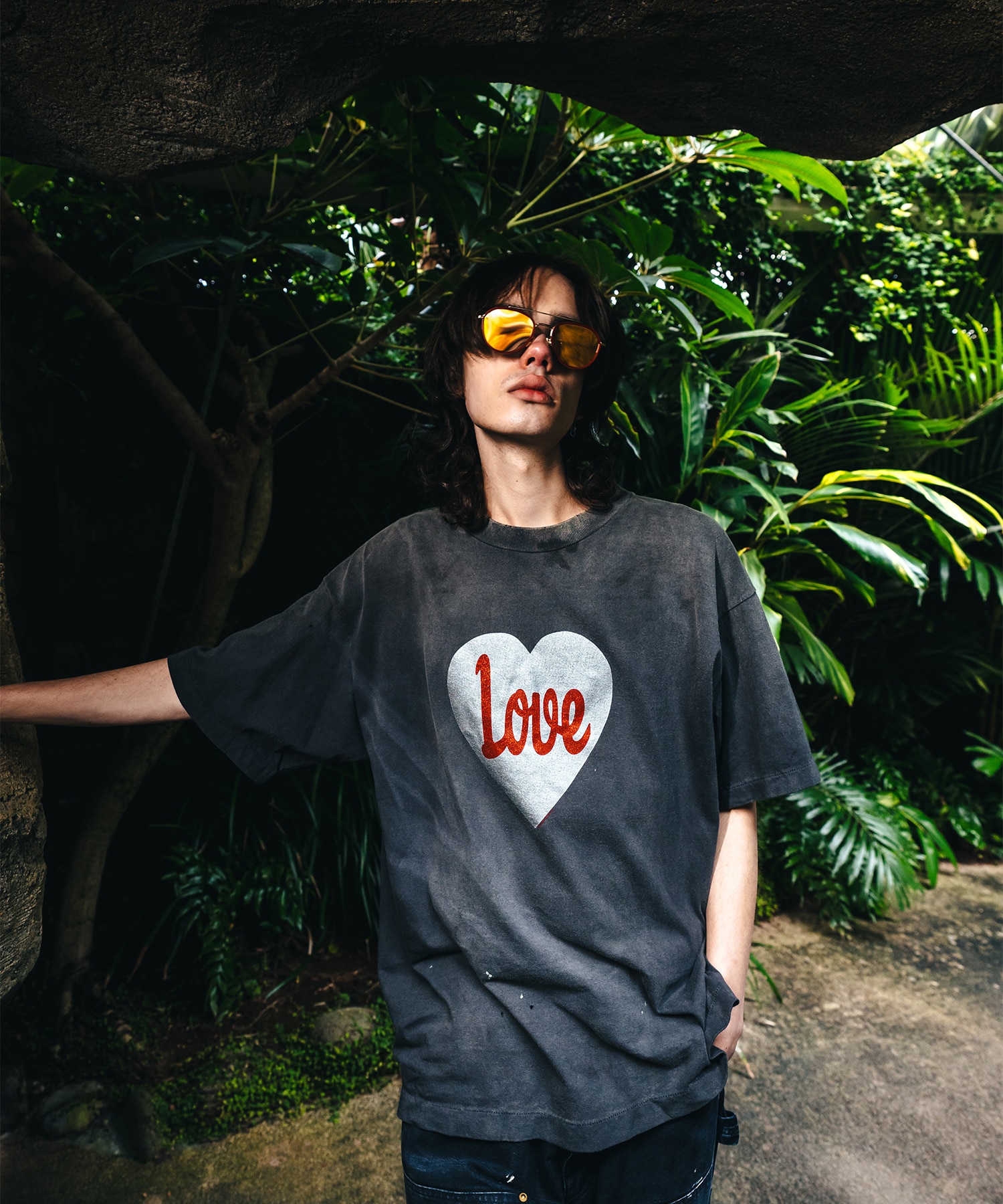 SM-HR8-0000-001/SS_TEE/HEART LOVE SAINT M××××××