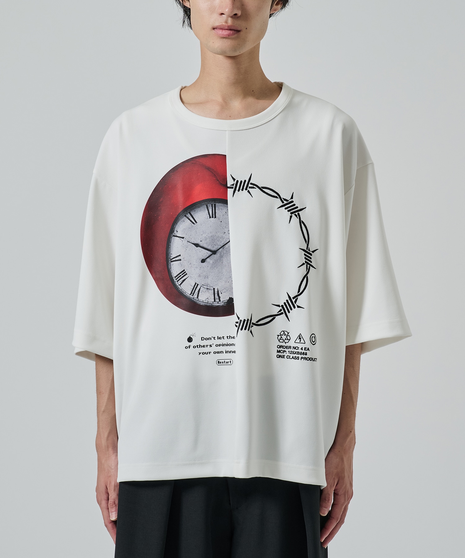 APPLE×YUSHITESSEN TEE SHAREEF