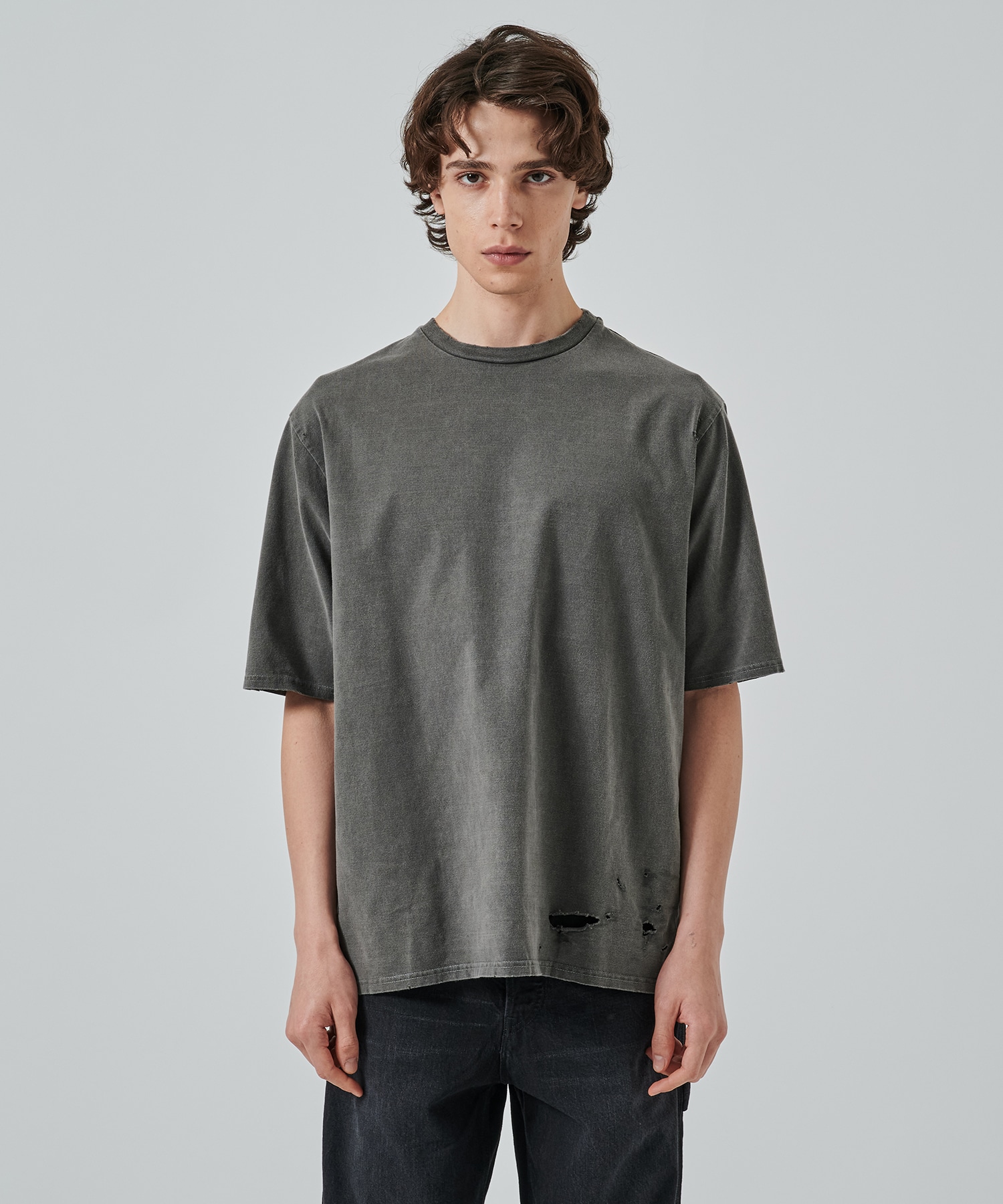 CREW NECK DAMAGED TEE MARKAWARE/marka