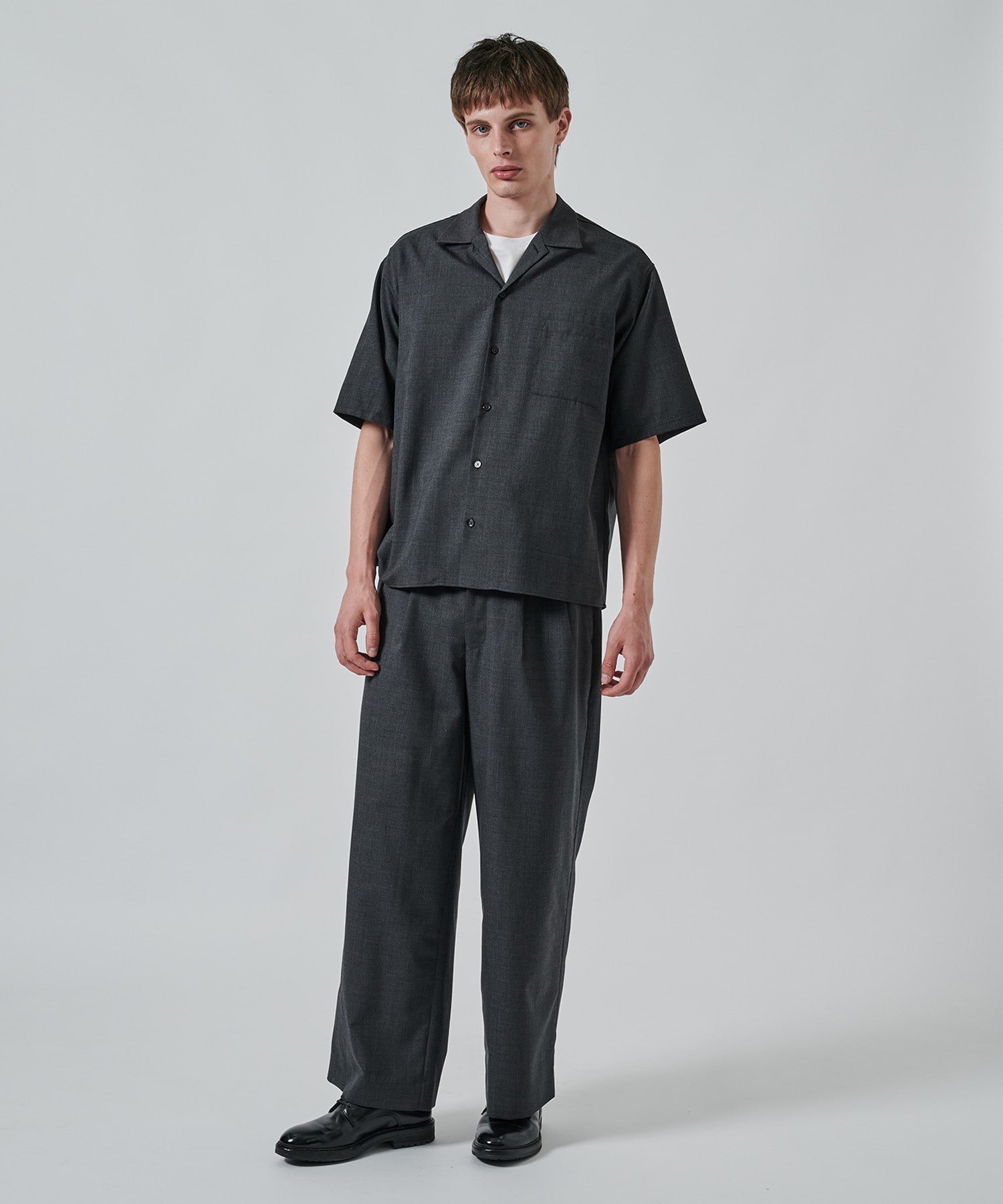 〈別注〉TWO TUCK MILITARY TROUSERS MARKAWARE/marka