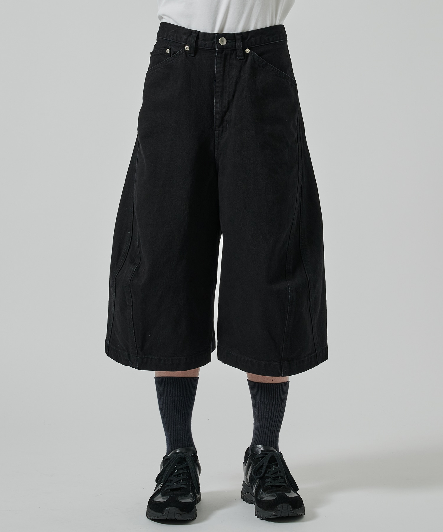 〈別注〉3D TWISTED JORTS NVRFRGT