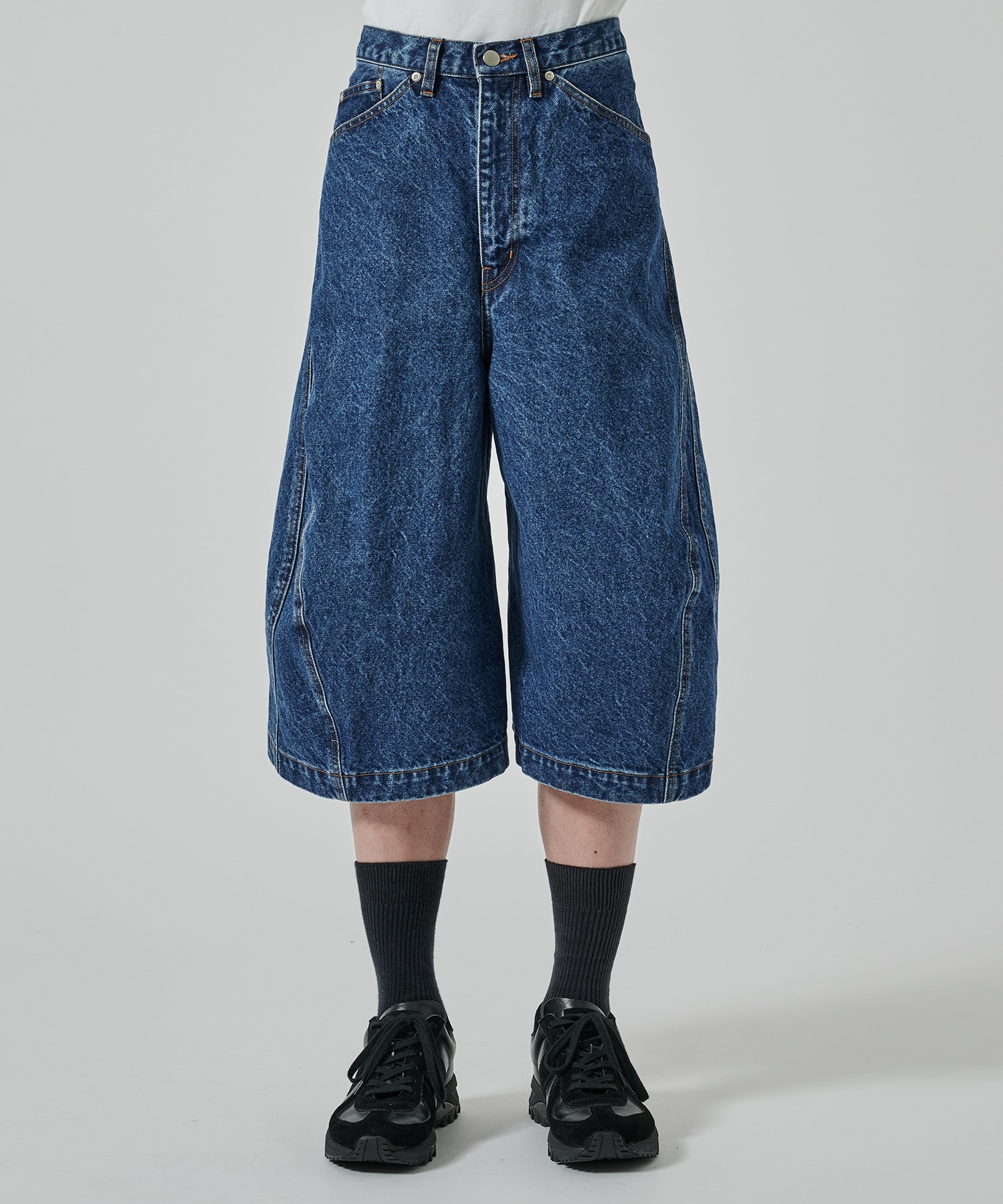 〈別注〉3D TWISTED JORTS NVRFRGT