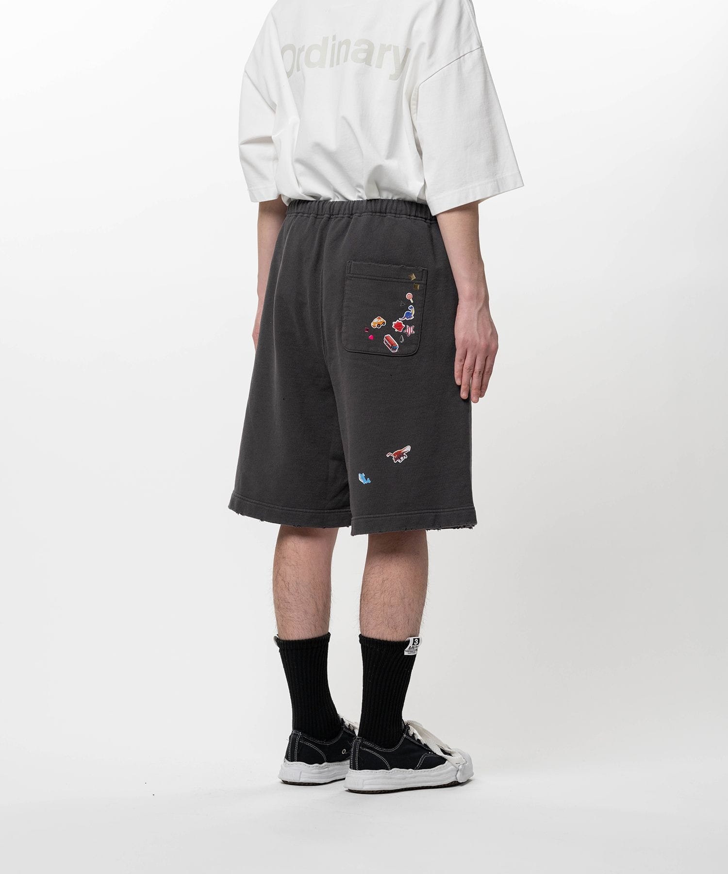 KIDS STICKER SHORTS Maison MIHARA YASUHIRO