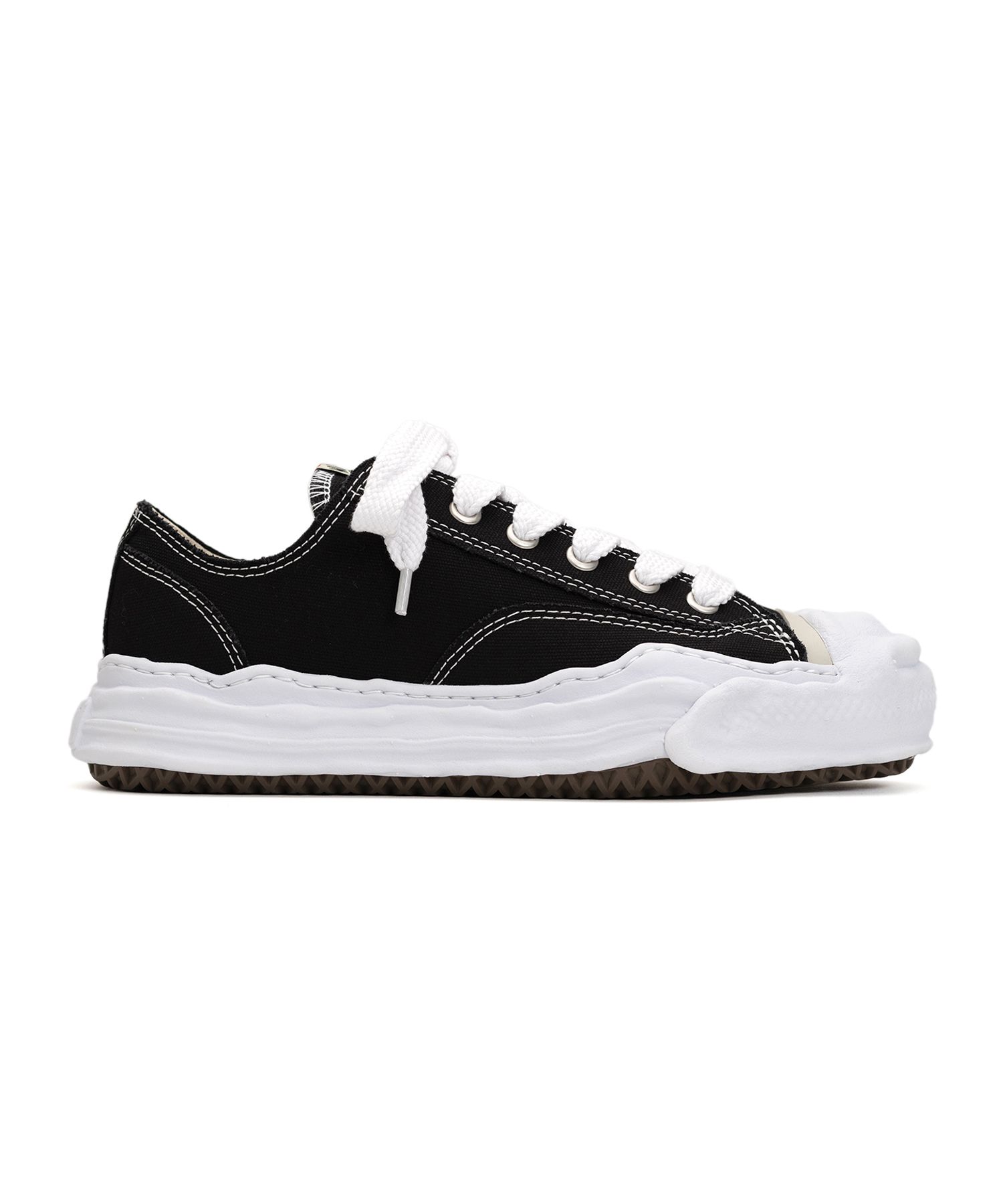 HANK OG Sole Canvas Low-top Sneaker Maison MIHARA YASUHIRO