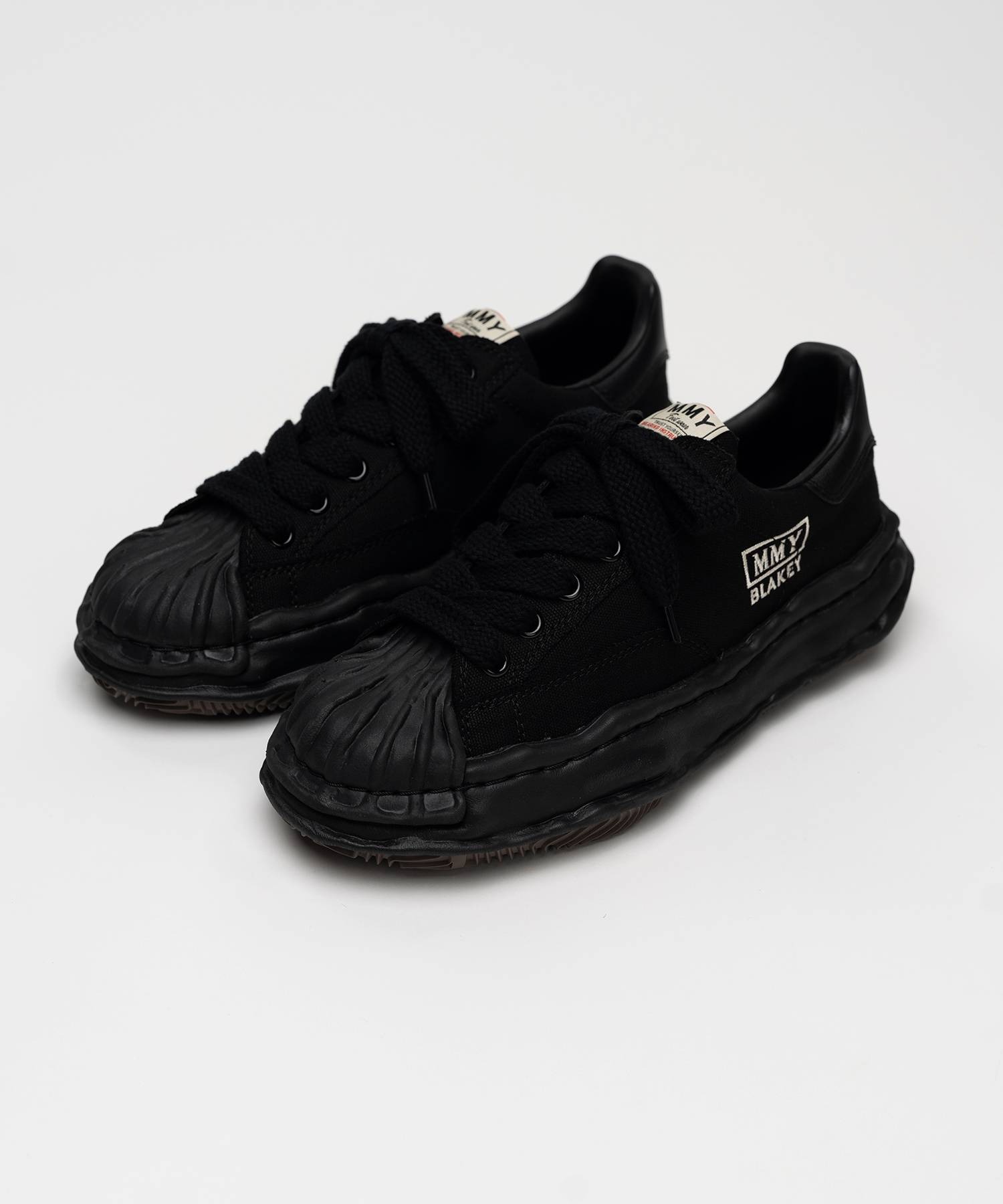 BLAKEY/ original sole canvas Low-Top sneaker Maison MIHARA YASUHIRO