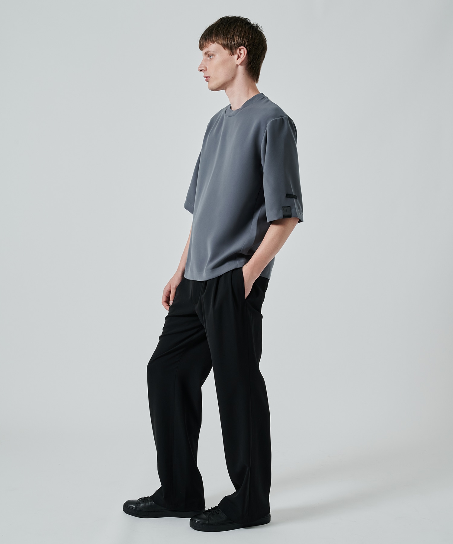T-SHIRT N.HOOLYWOOD