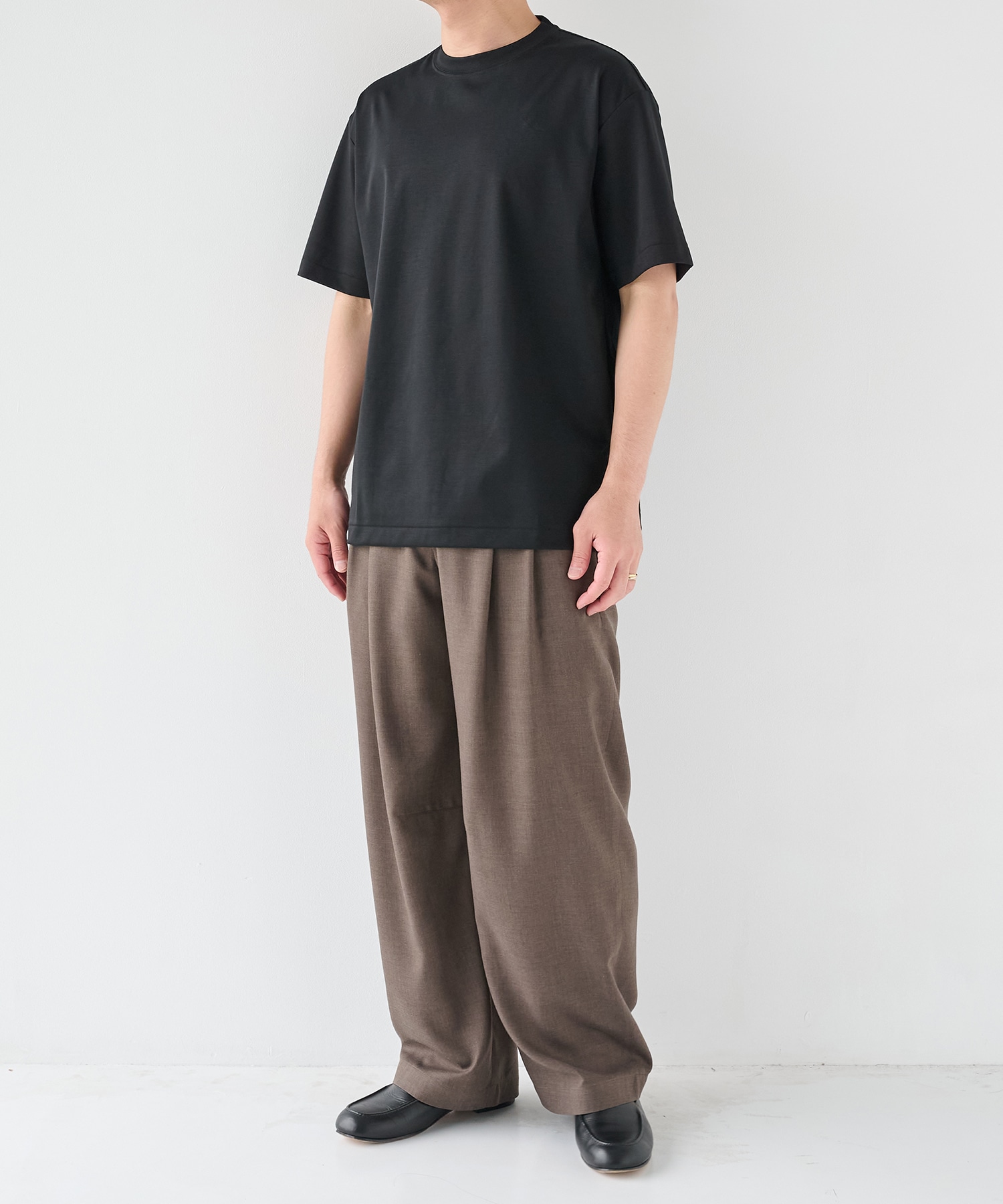 32G ロイヤルクール レギュラーTシャツ STUDIOUS
