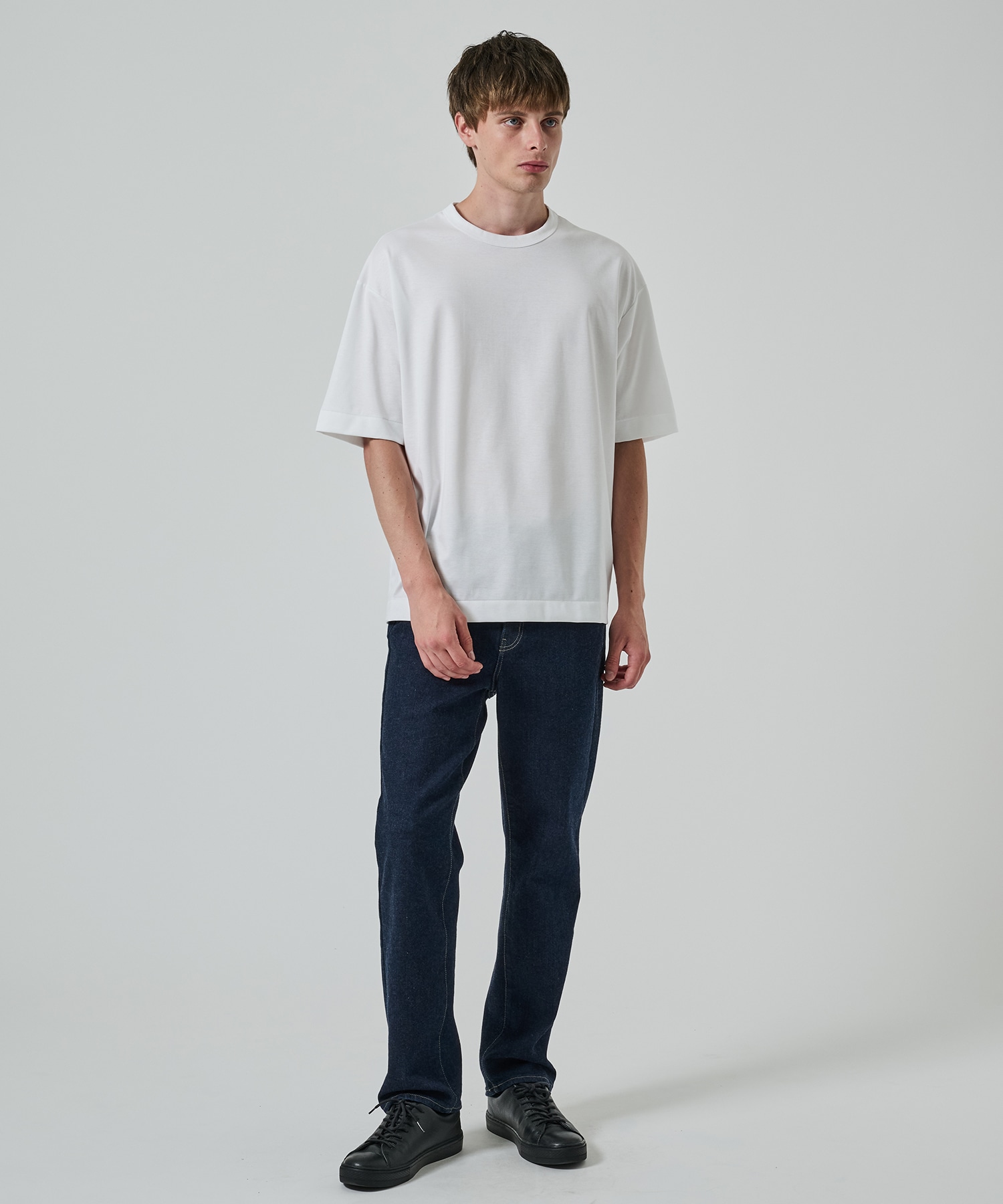 32G ロイヤルクール リラックスTシャツ STUDIOUS