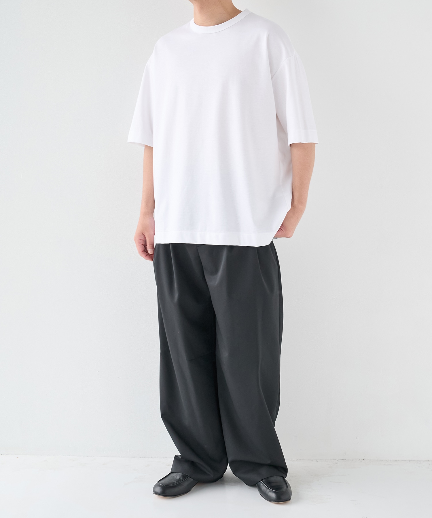 32G ロイヤルクール リラックスTシャツ STUDIOUS
