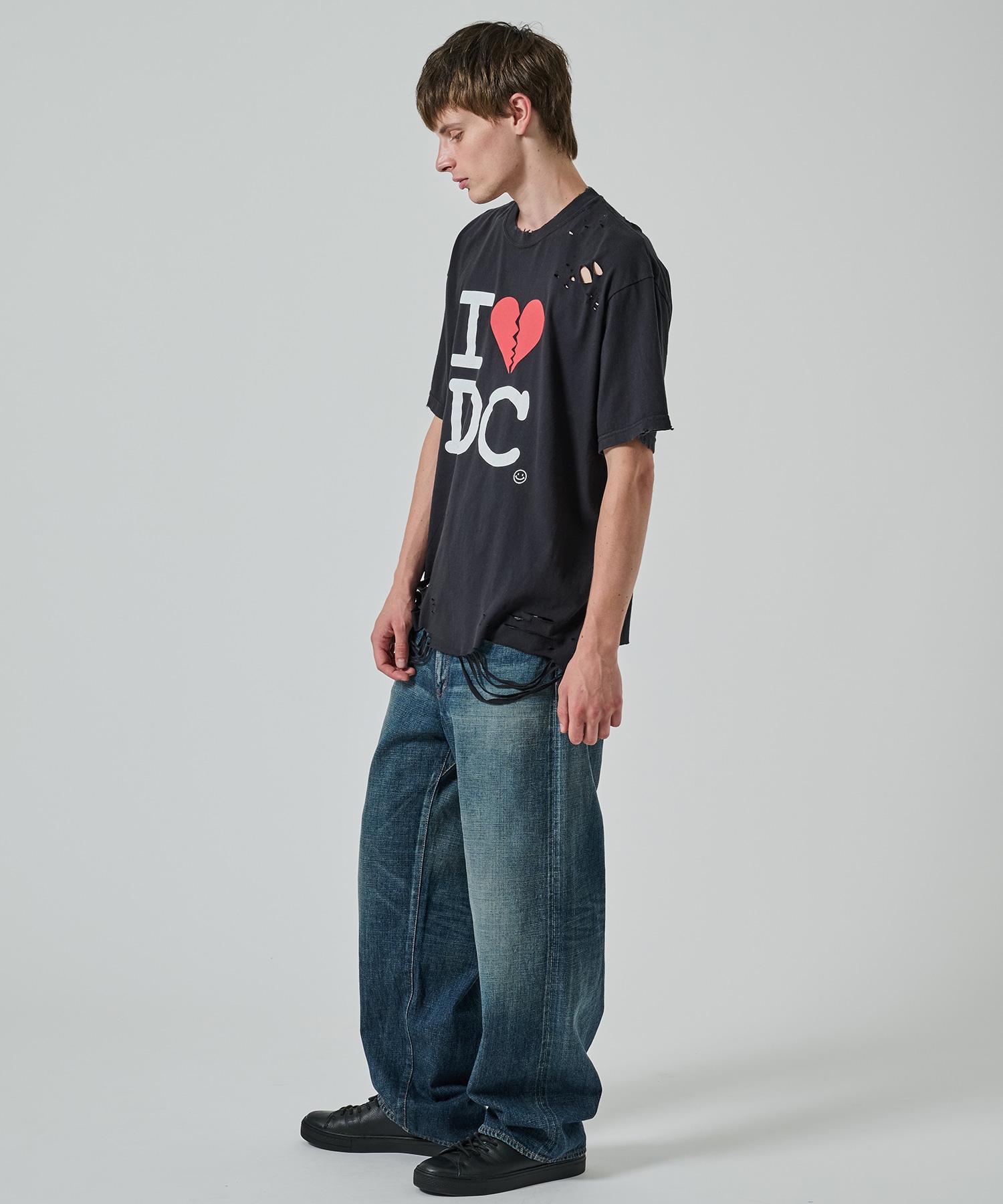 I BROKEN HEART S/S TEE DISCOVERED
