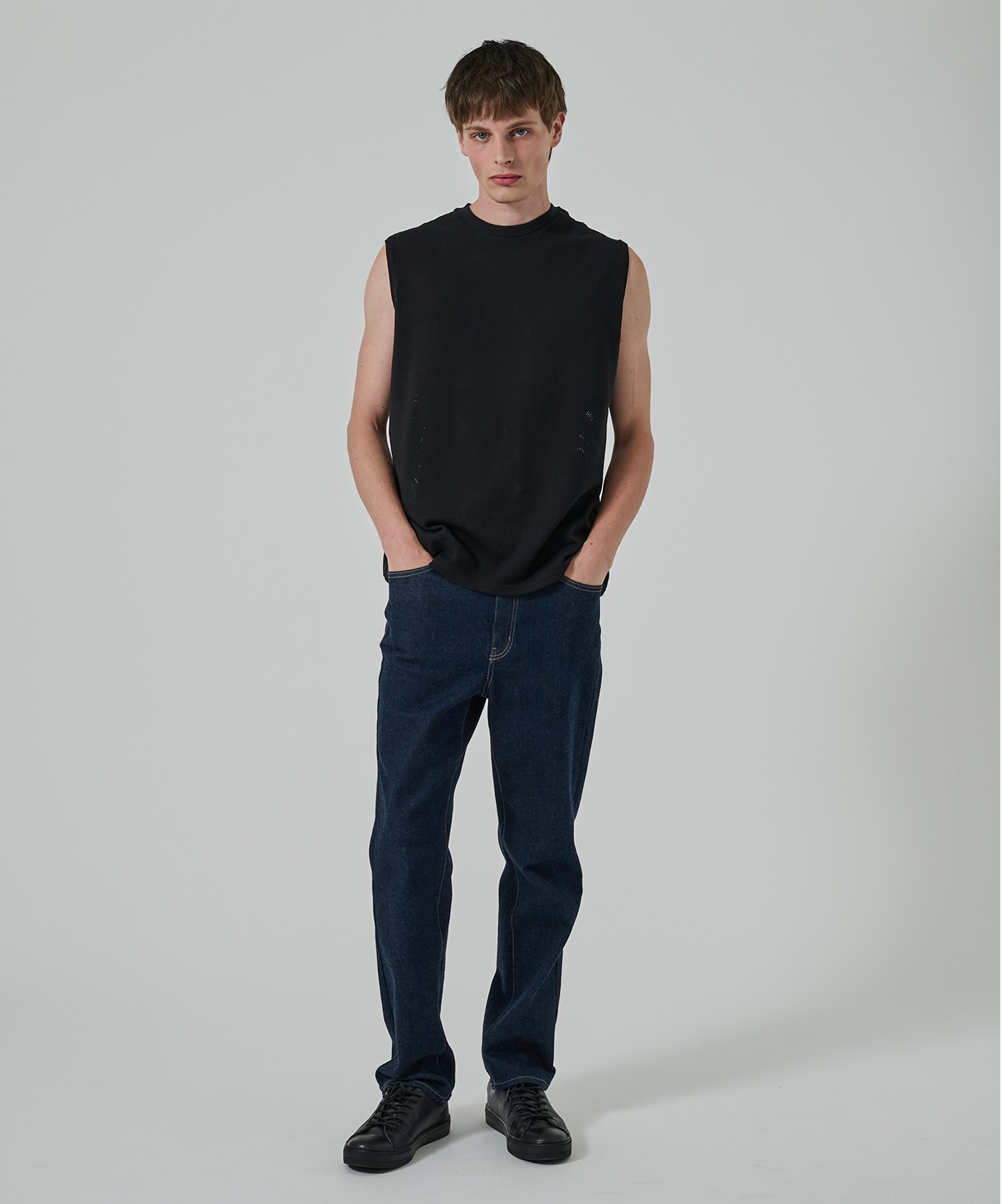 MESH SLEEVELESS TEE MARKAWARE/marka