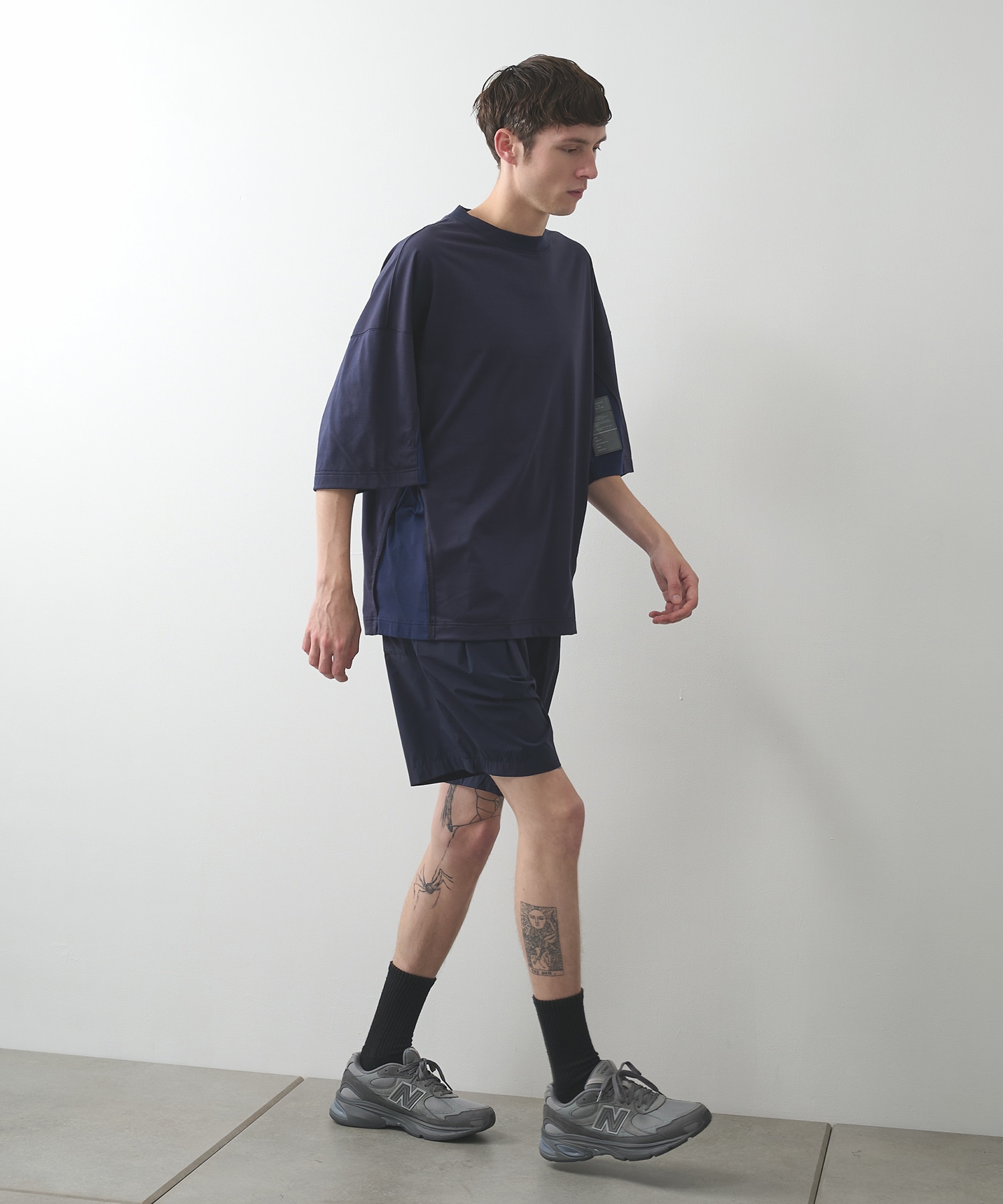 〈別注〉メッシュ切り替えミルスペックTEE N.HOOLYWOOD