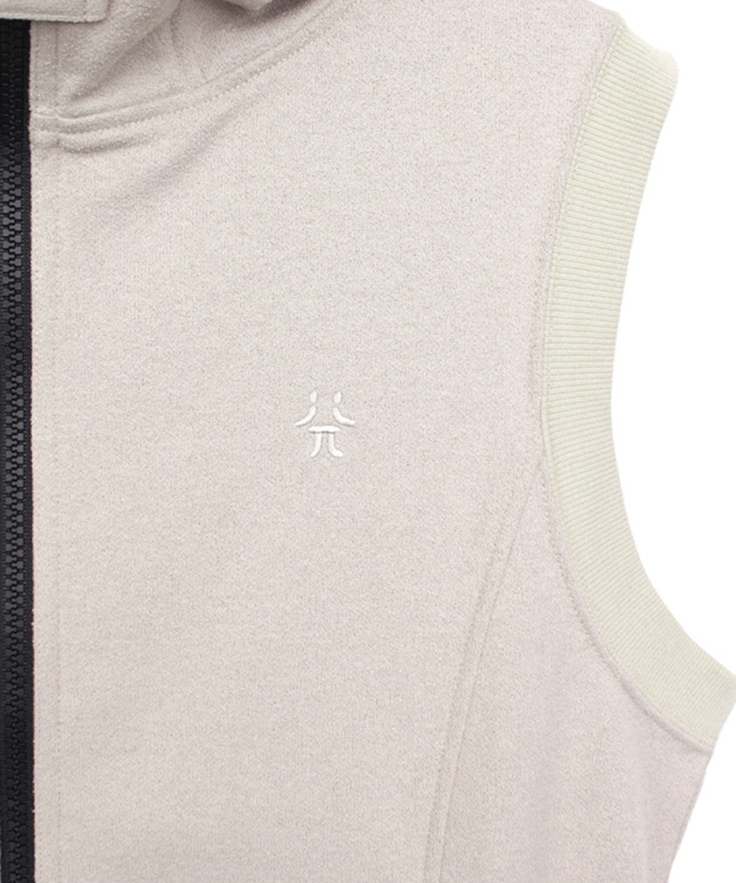 ZEE SLEEVELESS PARKA KOZABURO