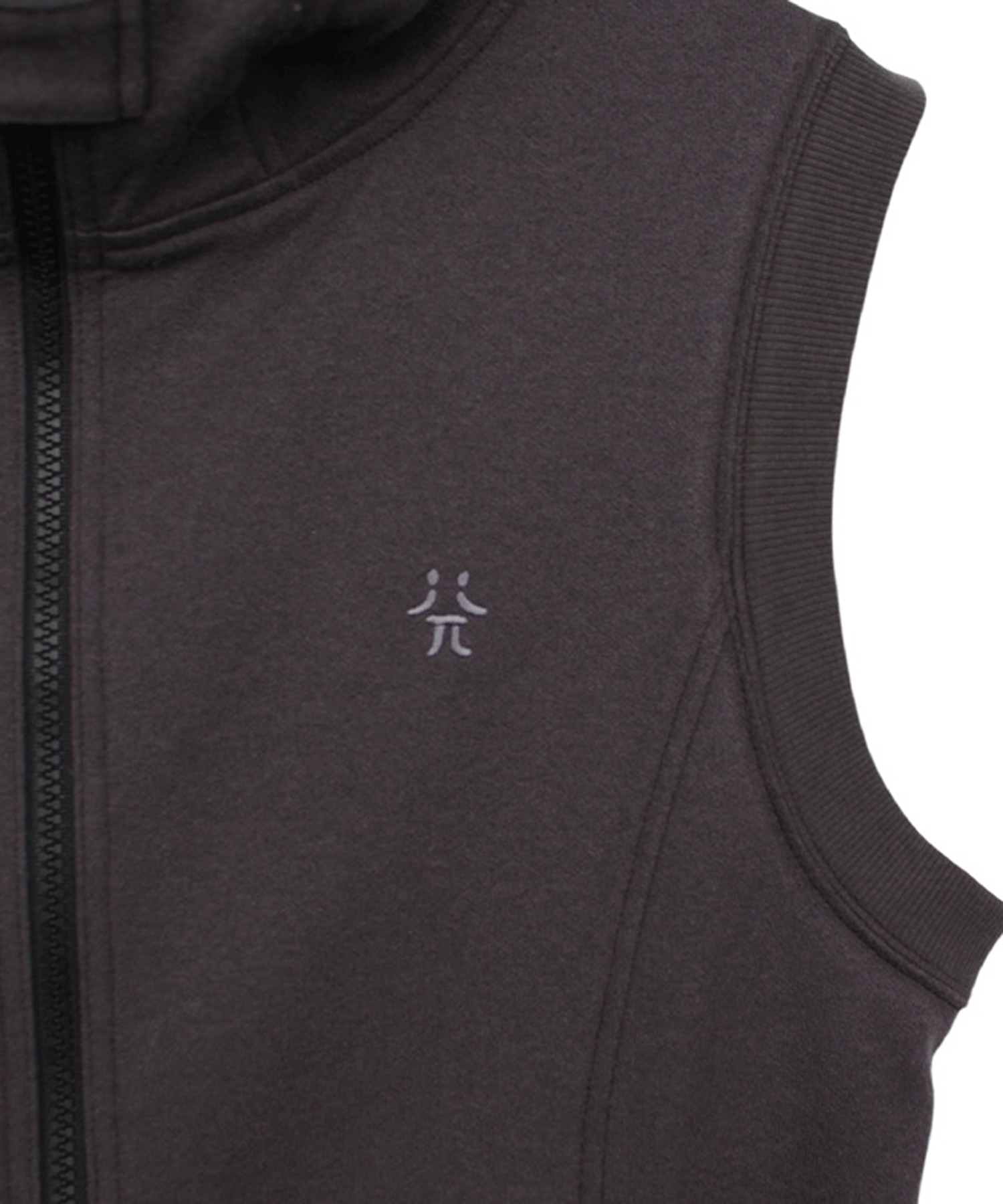 ZEE SLEEVELESS PARKA KOZABURO