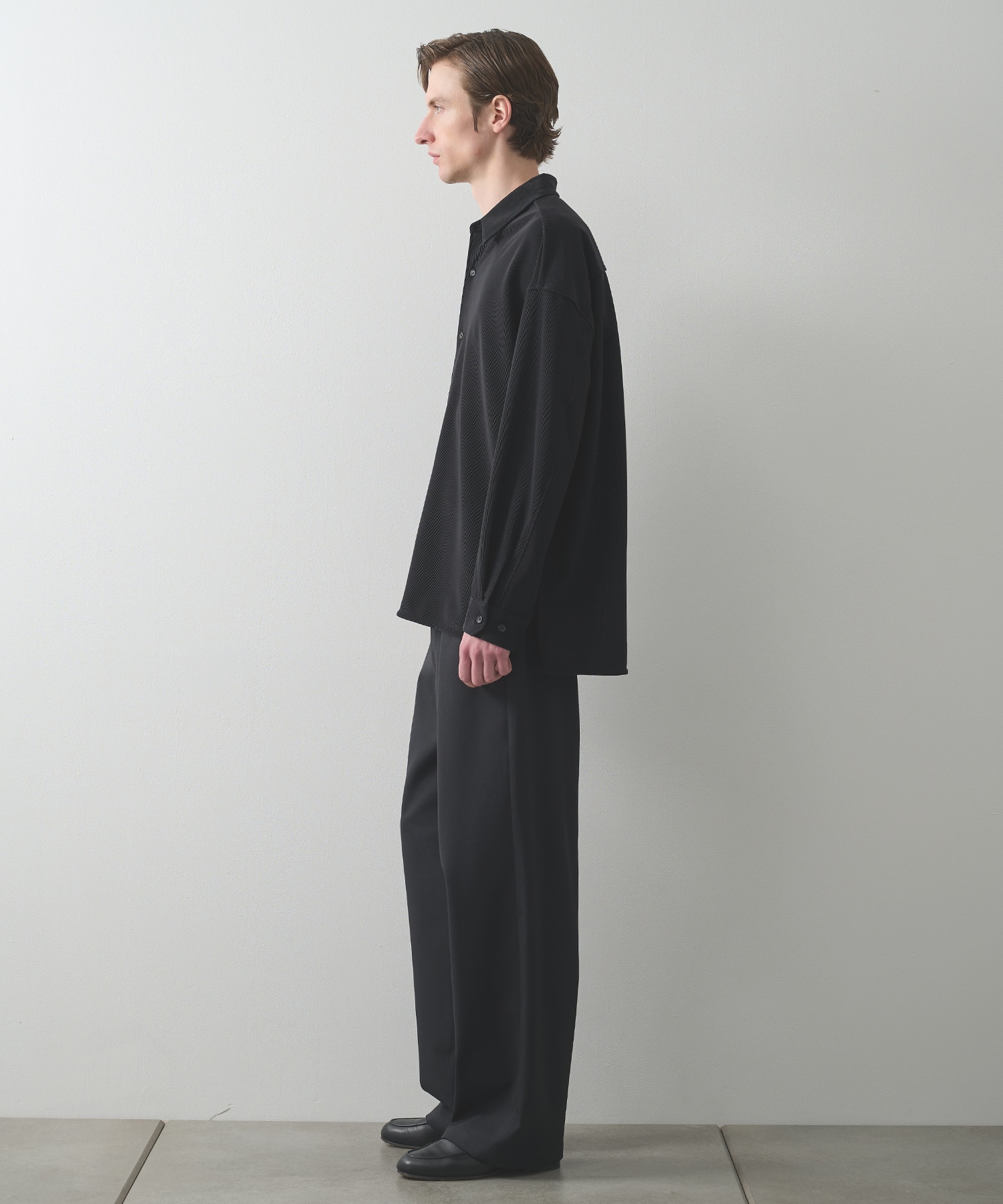 ナロープリーツリラックスシャツ STUDIOUS