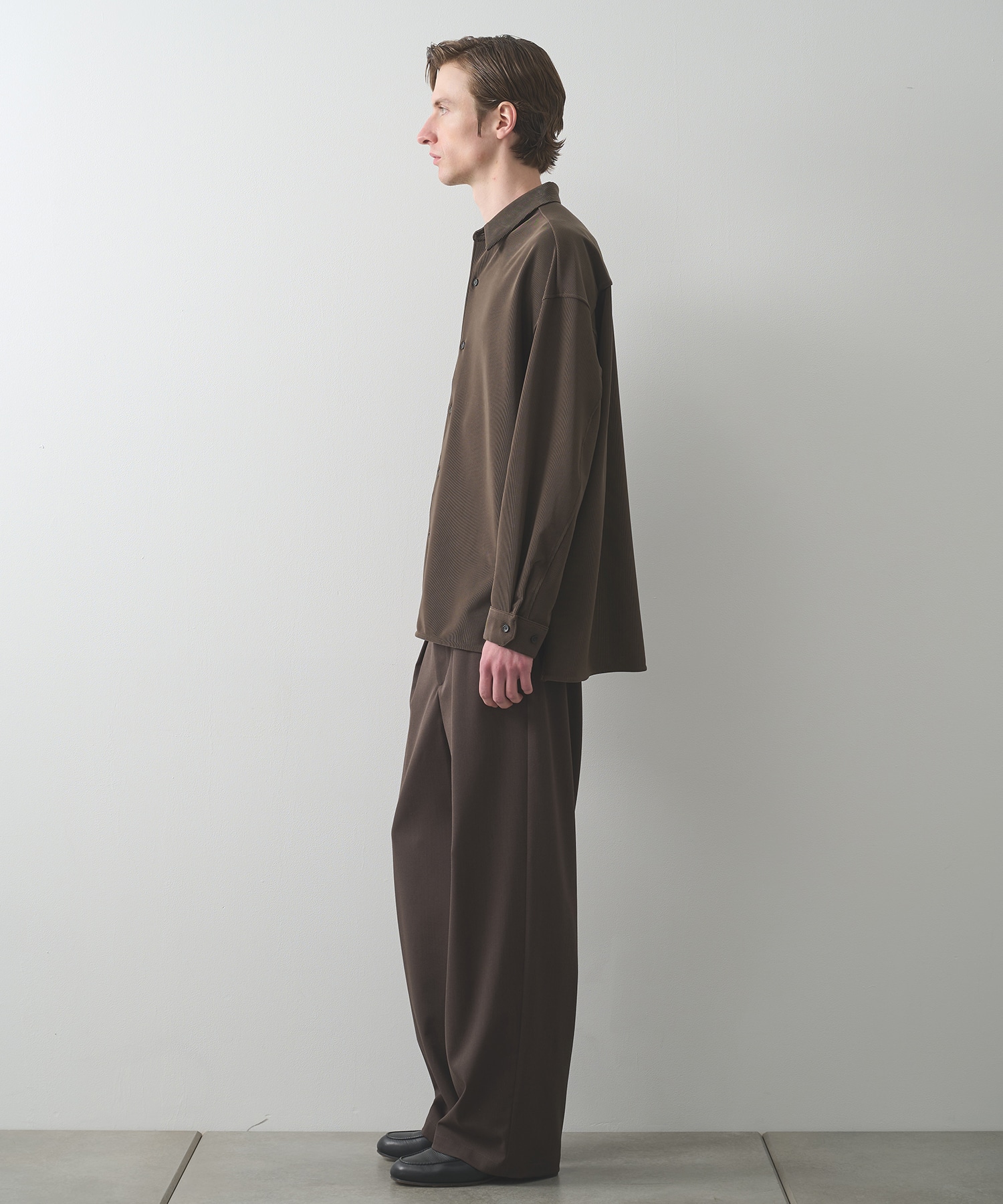 ナロープリーツリラックスシャツ STUDIOUS